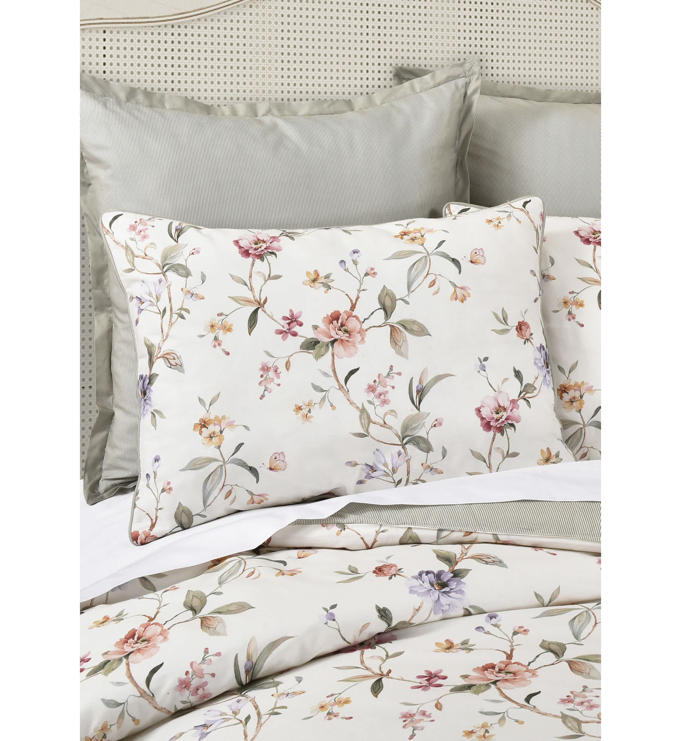 Clarice 3pc. Comforter Set