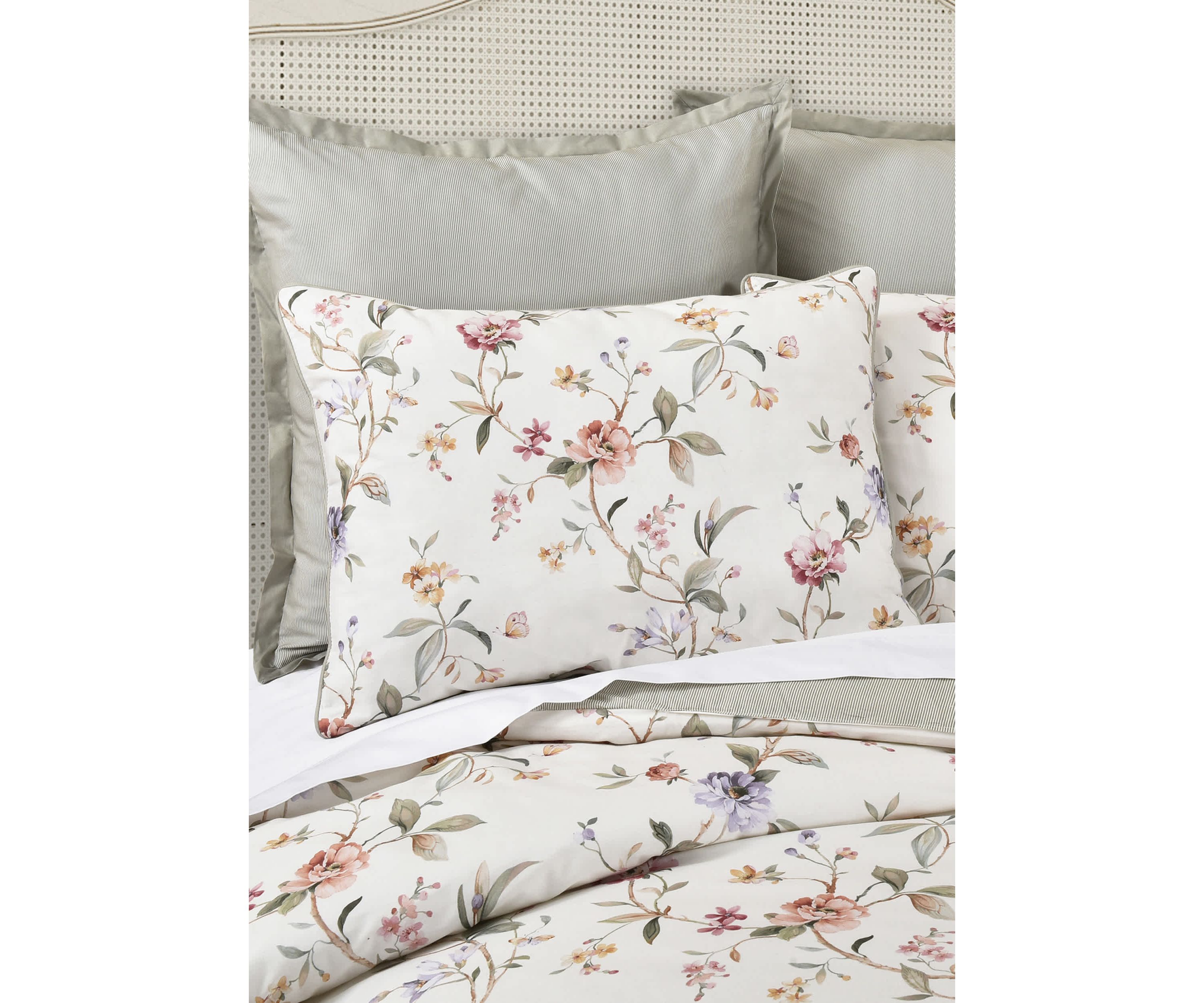 Clarice 3pc. Comforter Set