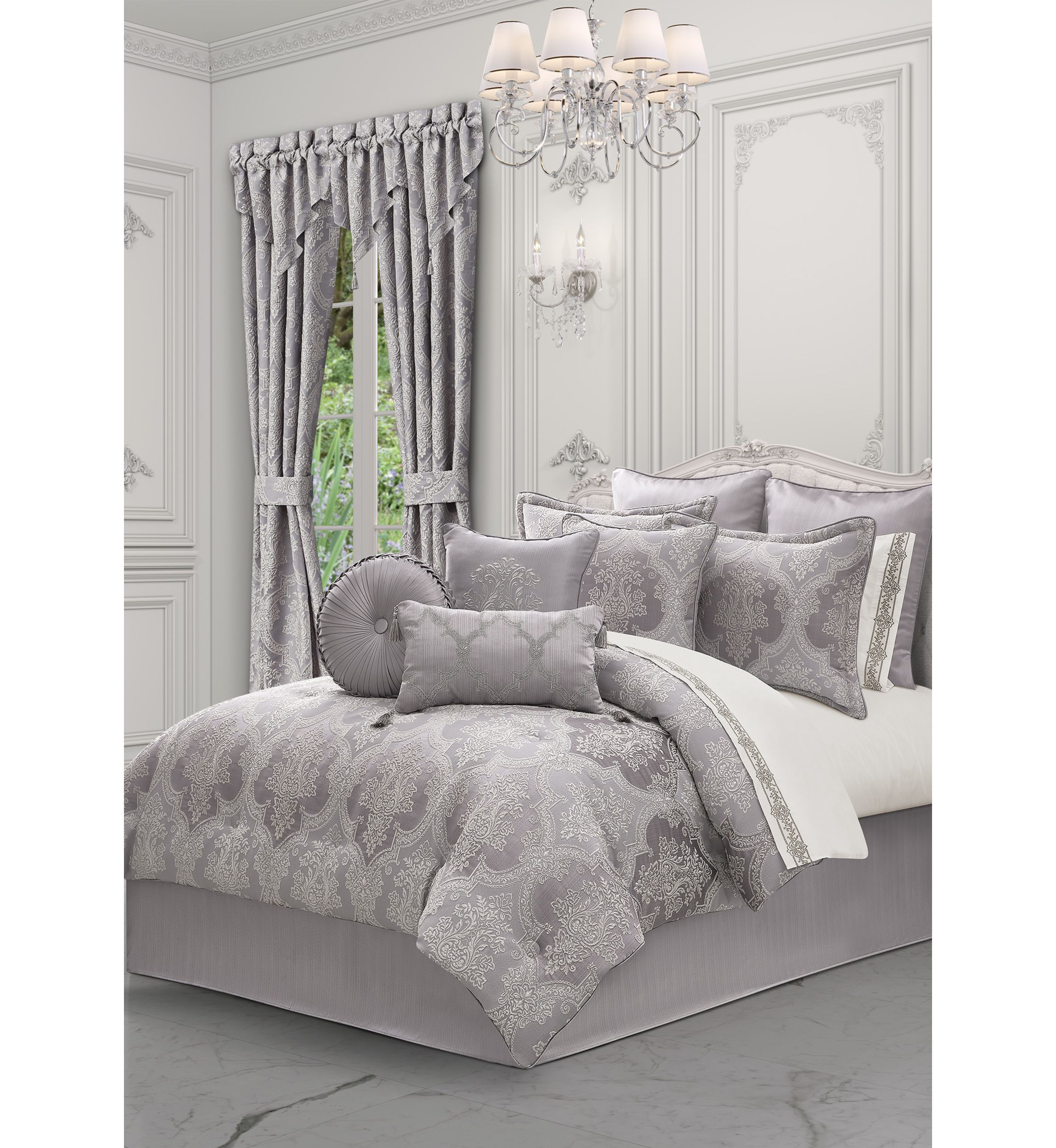 Mary 4-Piece Comforter Set
