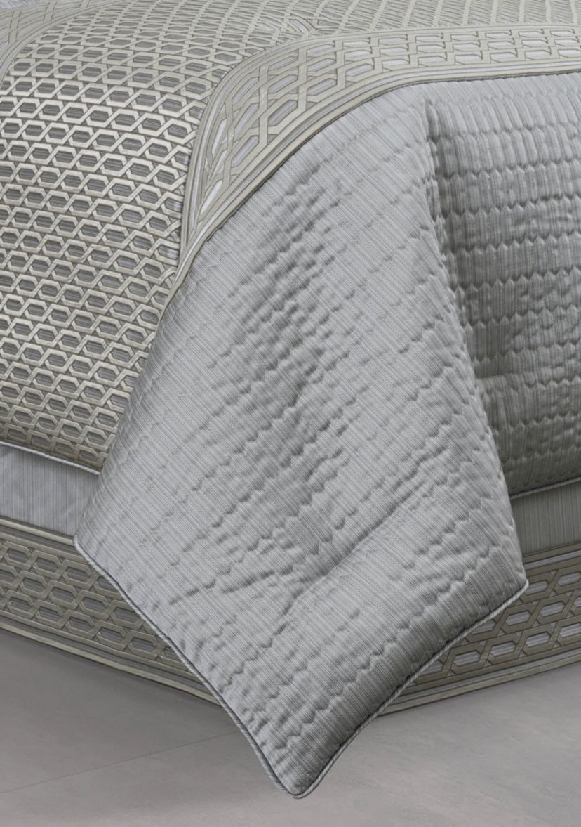 Metropolitan 4pc. Comforter Set