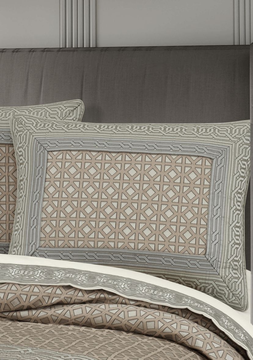 Alaro 4pc. Comforter Set