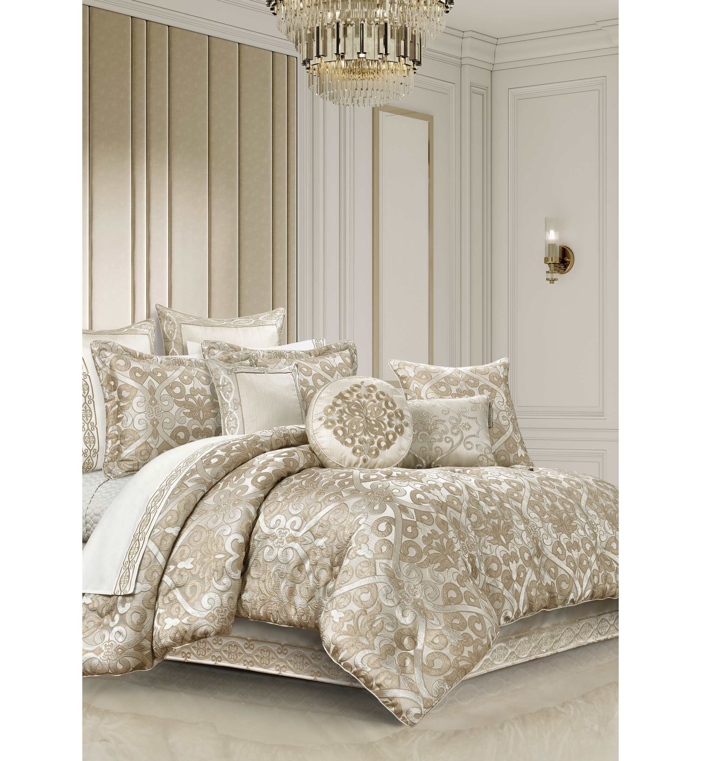 Amaretto 4pc. Comforter Set