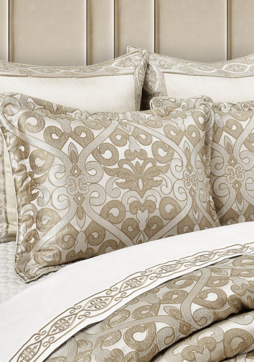 Amaretto 4pc. Comforter Set
