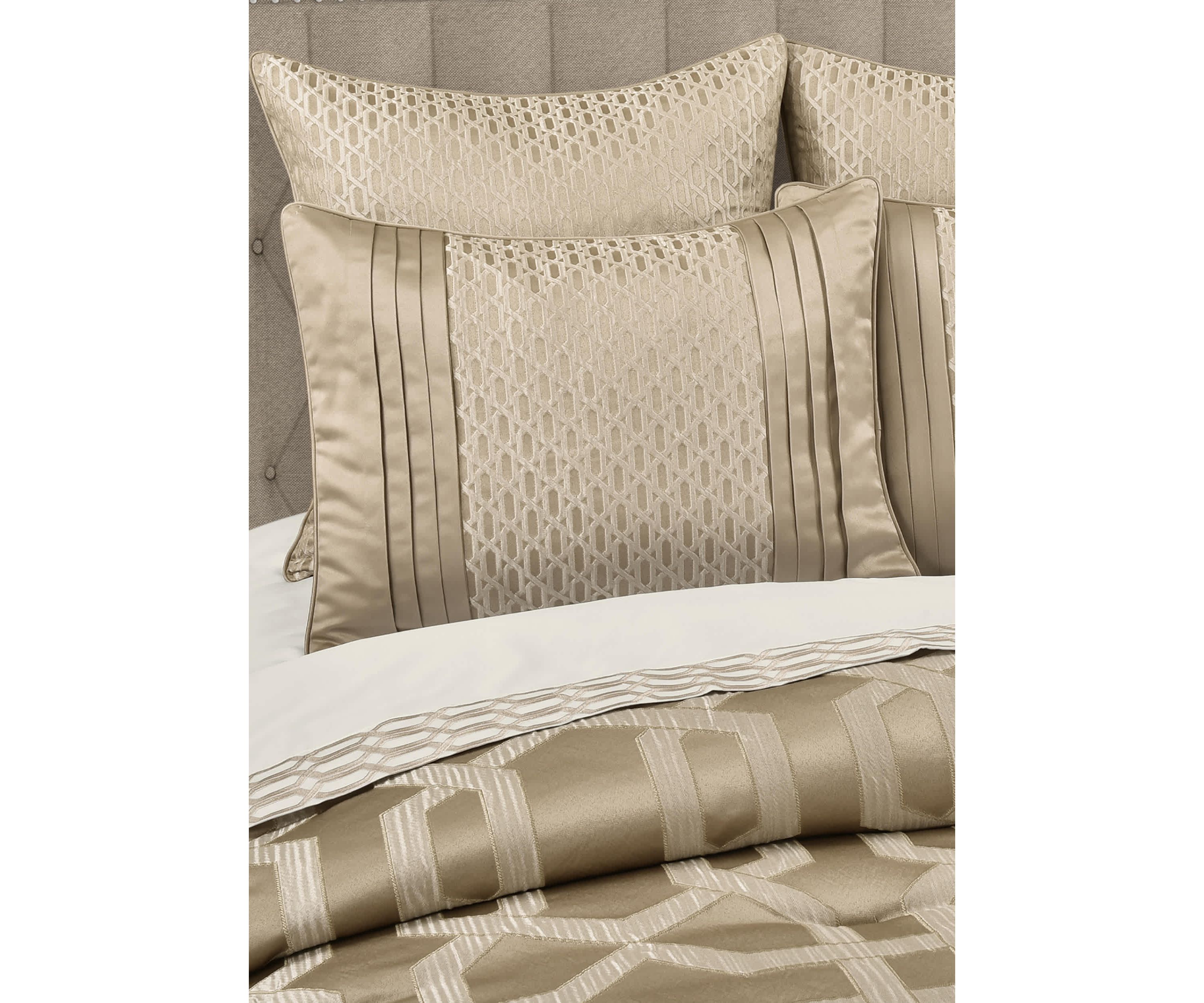 Olympus 3pc. Comforter Set