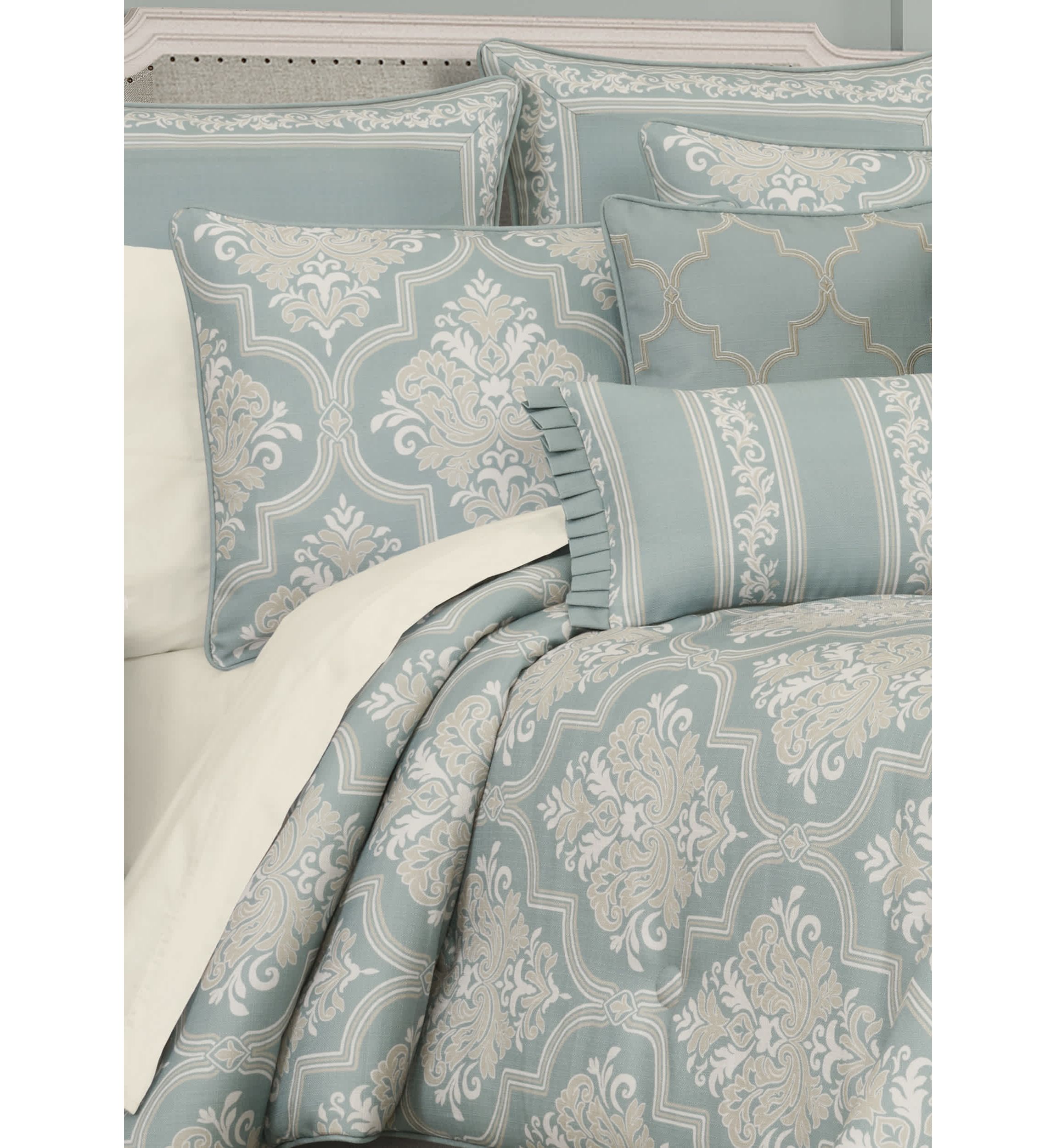Tranquility 3pc. Comforter Set