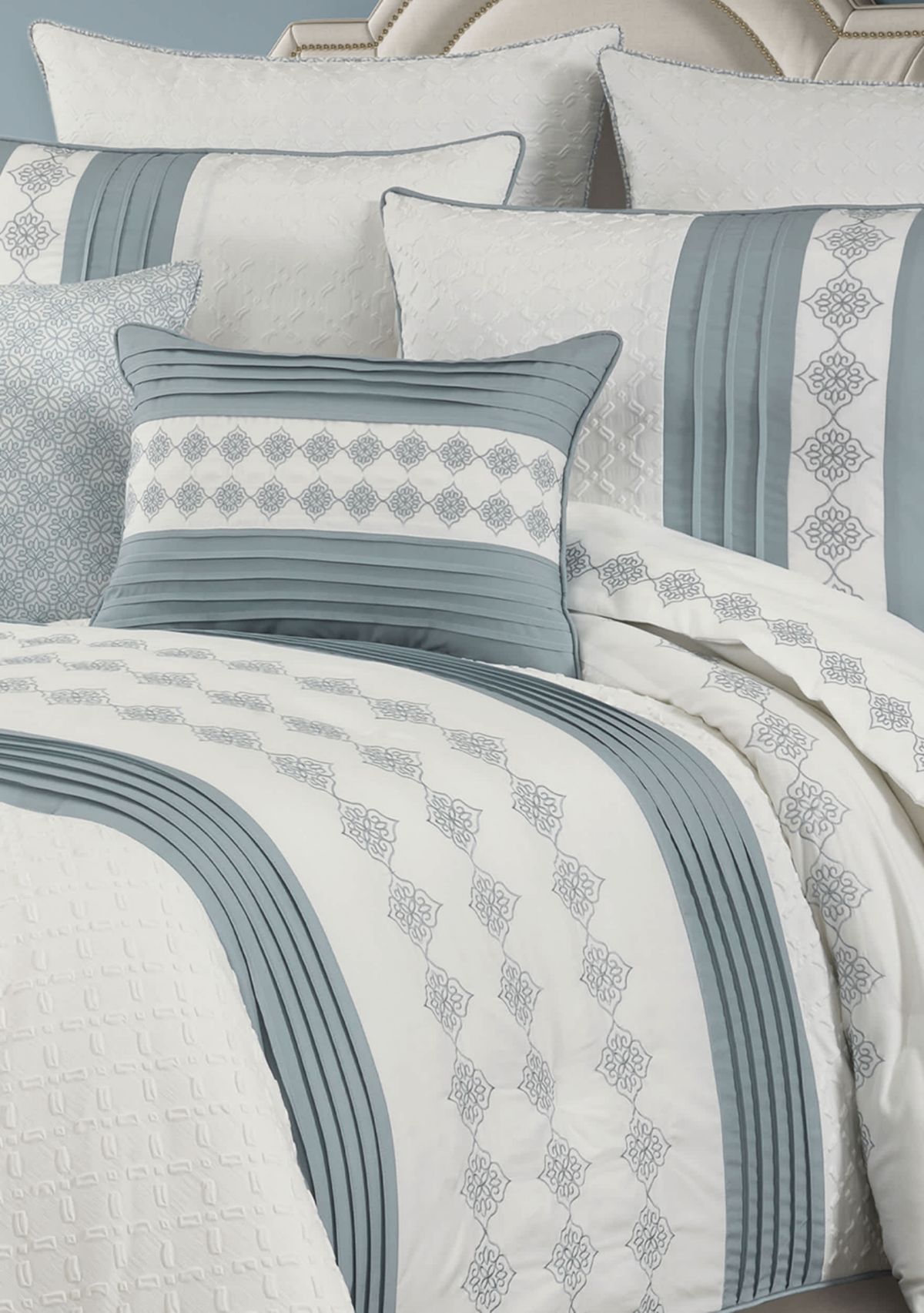 Trilogy 3pc. Comforter Set