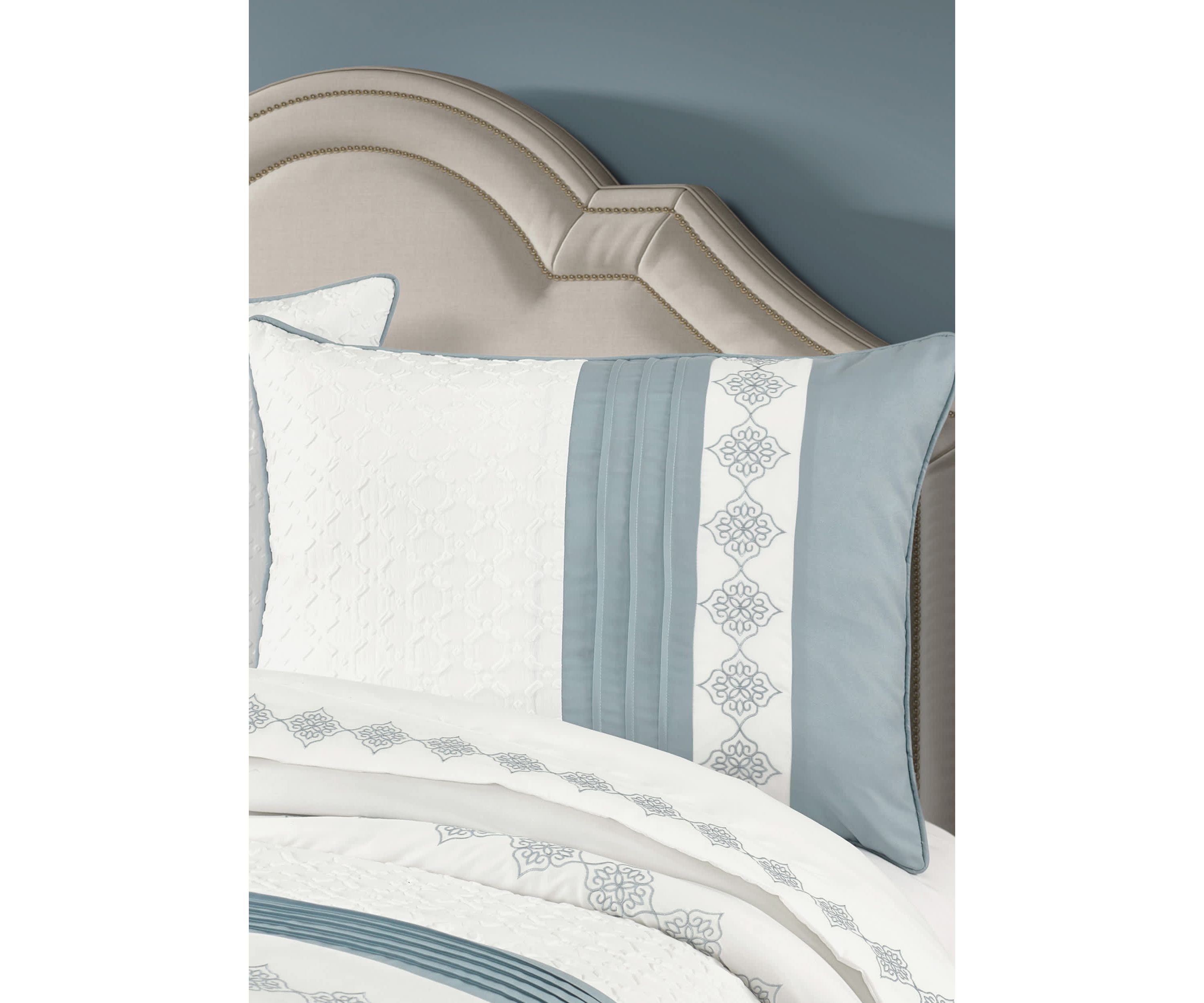 Trilogy 3pc. Comforter Set