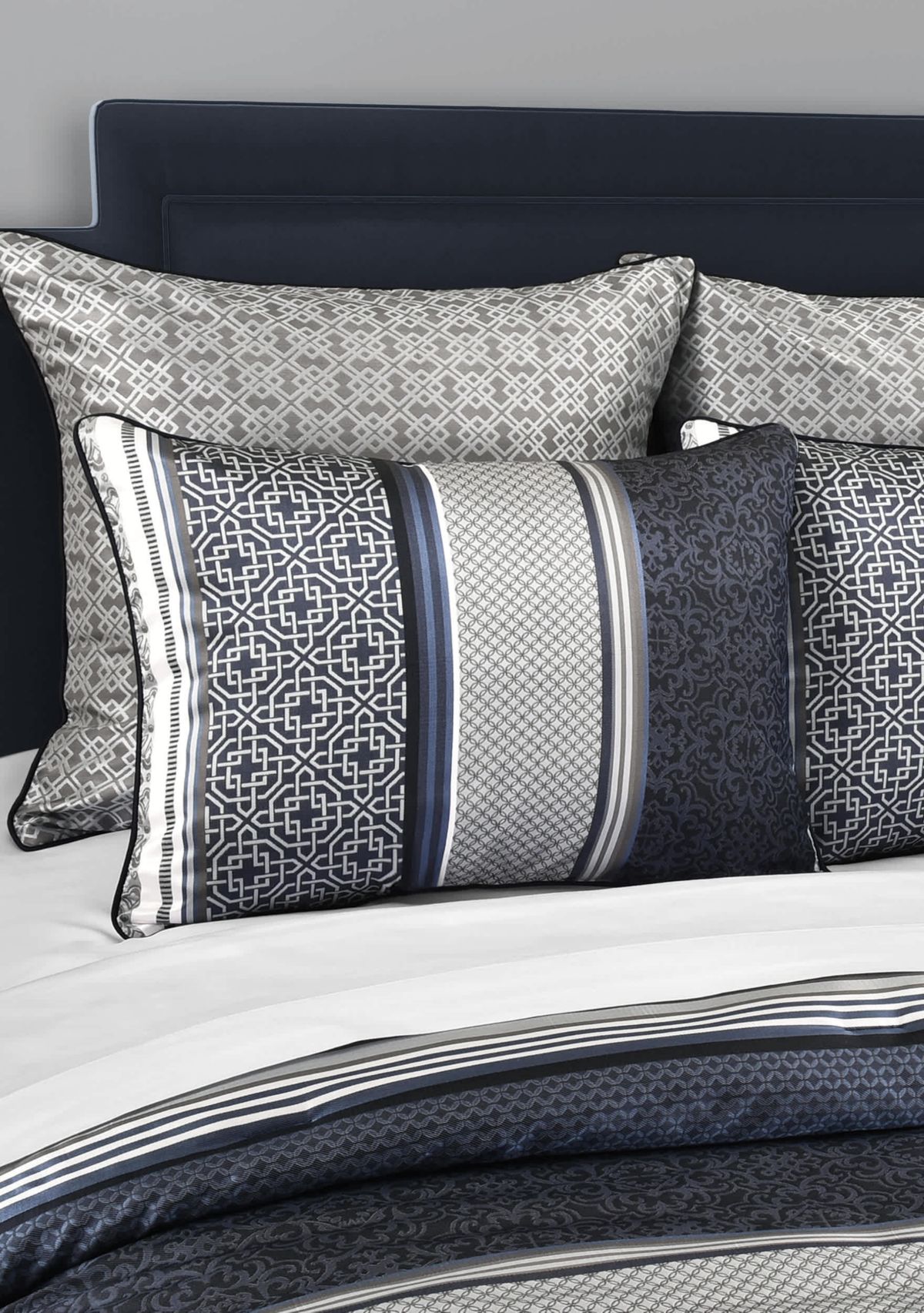 Carlisle 3pc. Comforter Set