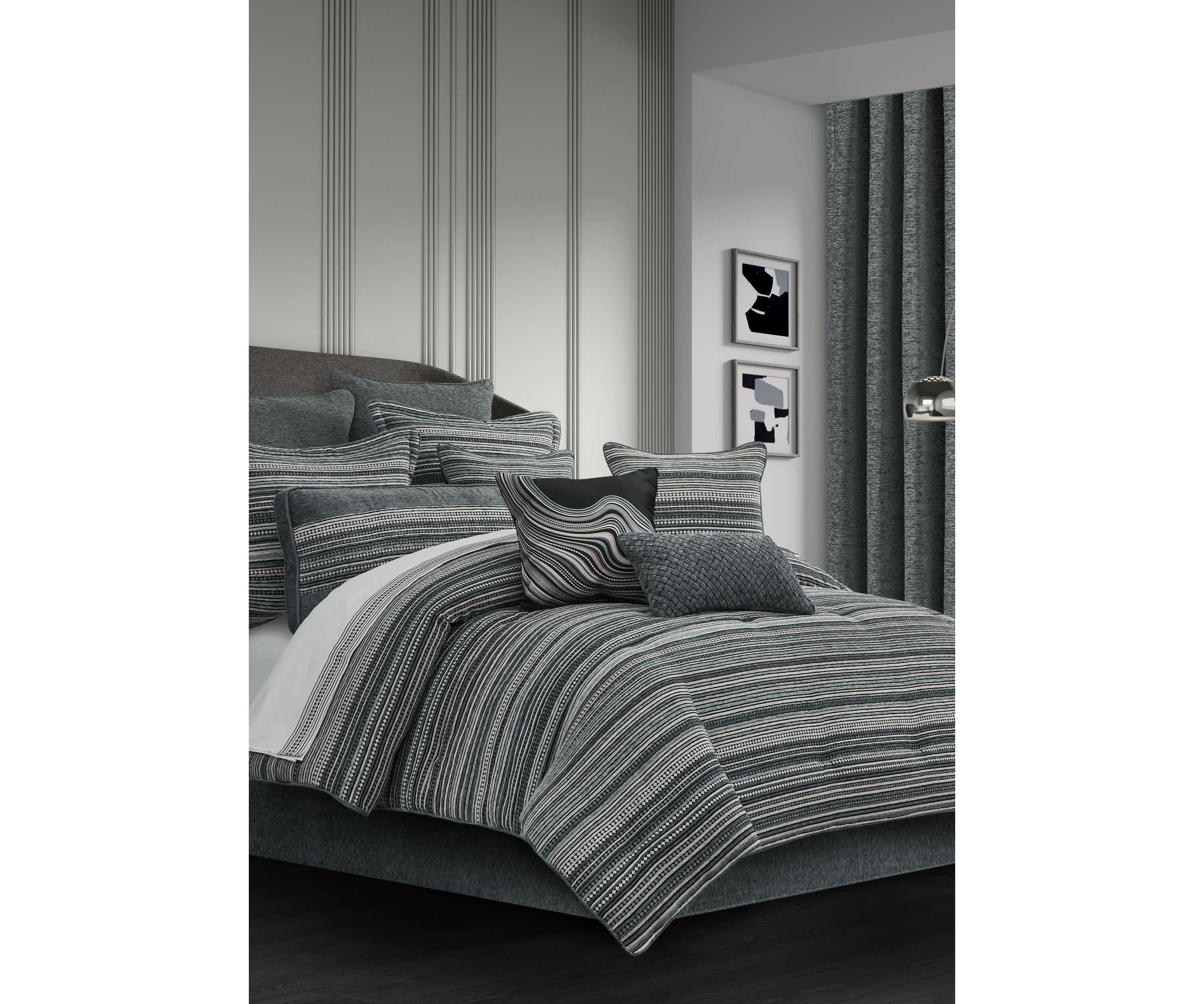 Parallel 4pc. Comforter Set