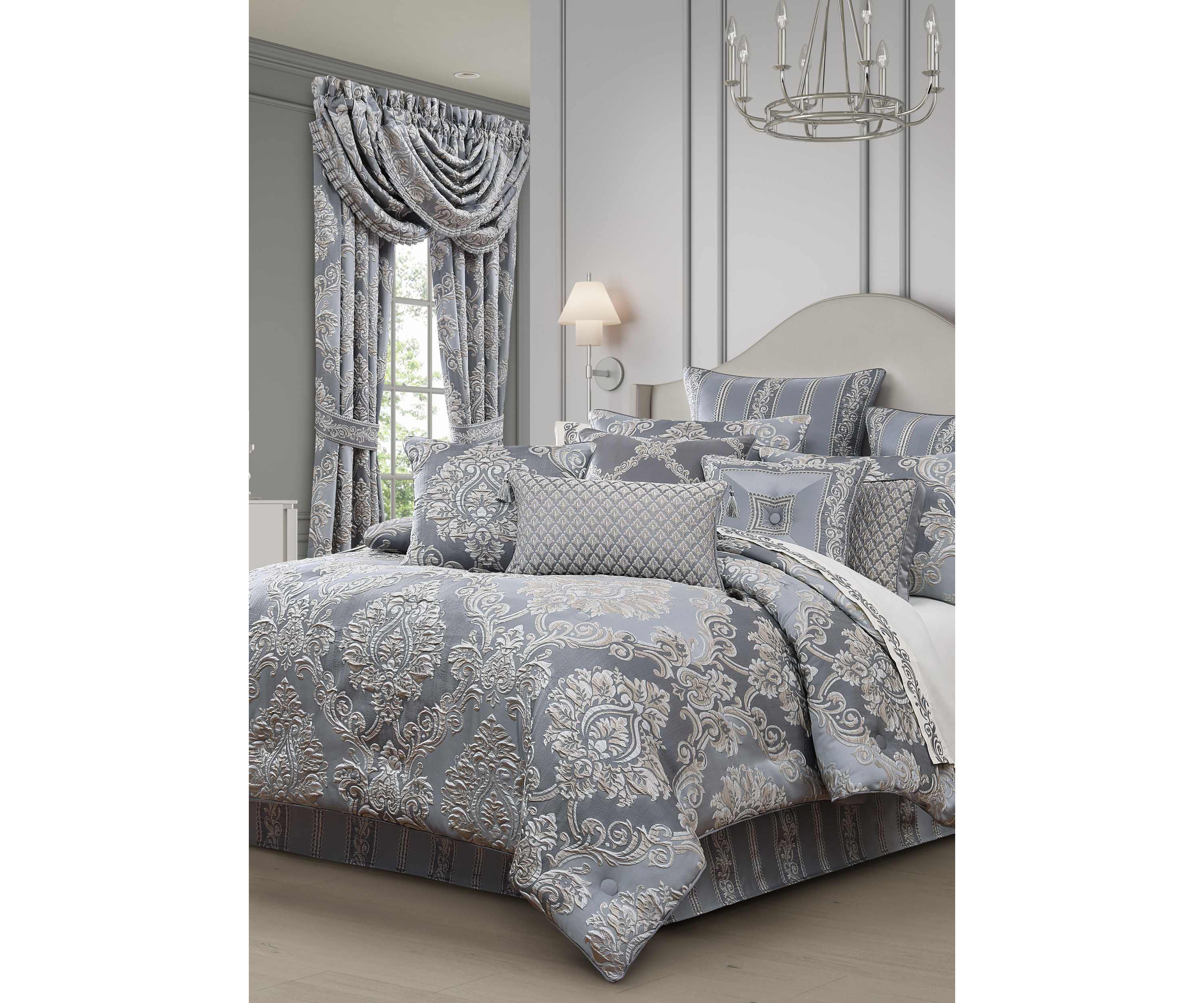 Krista 4pc. Comforter Set