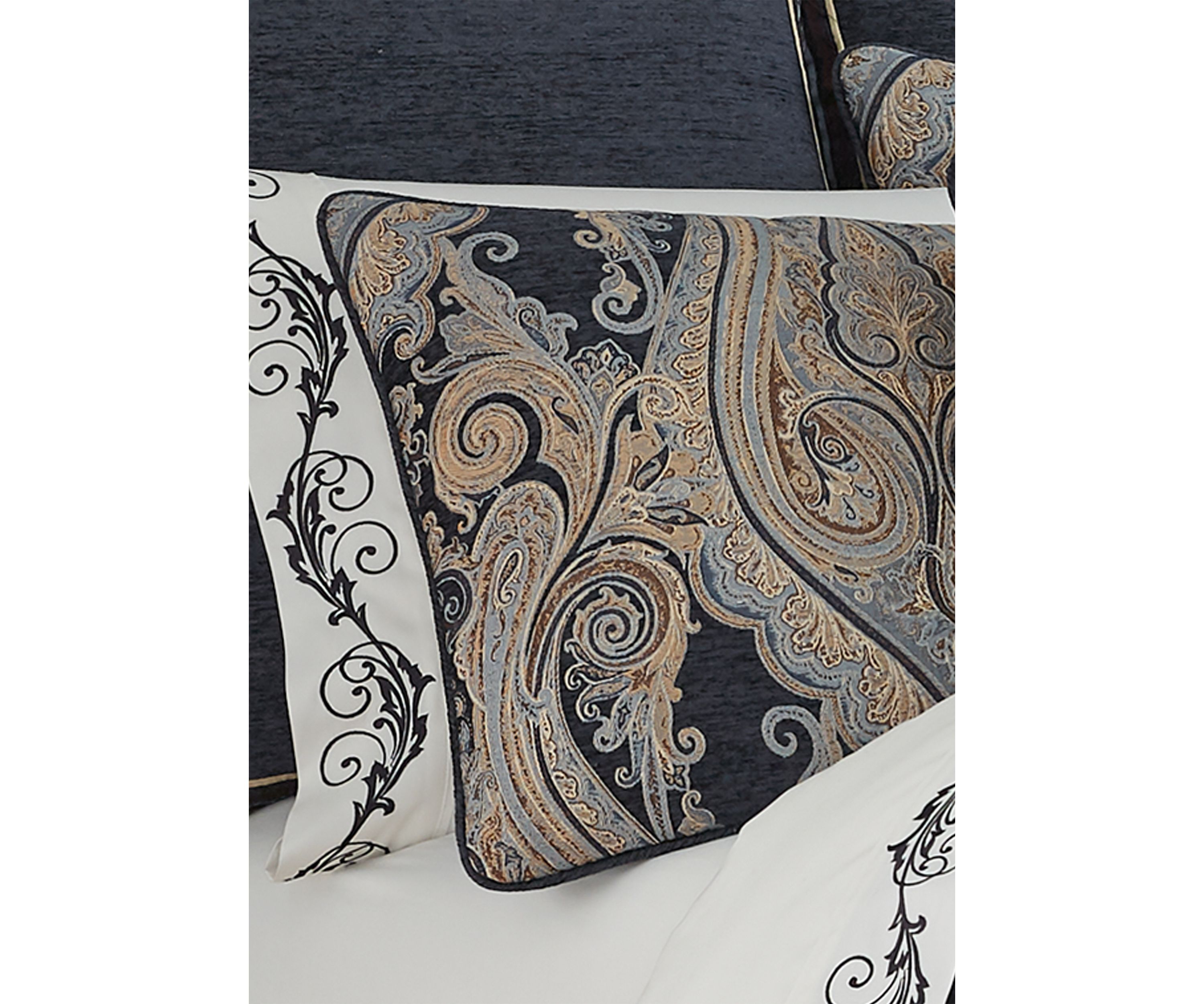 Luciana 4pc. Comforter Set