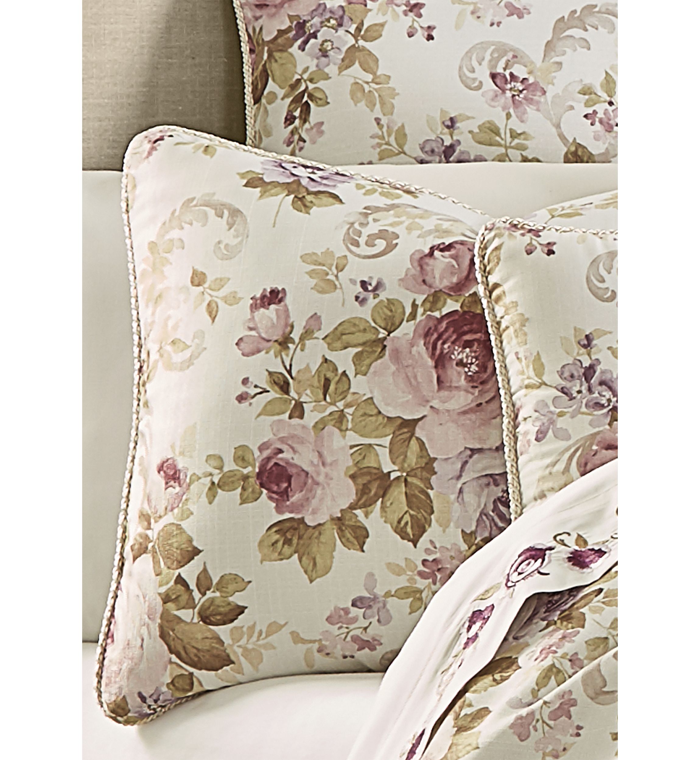 Chambord 4pc. Comforter Set
