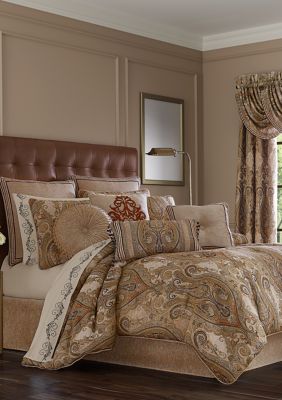 J. Queen New York Vera Silver Bedding Collection