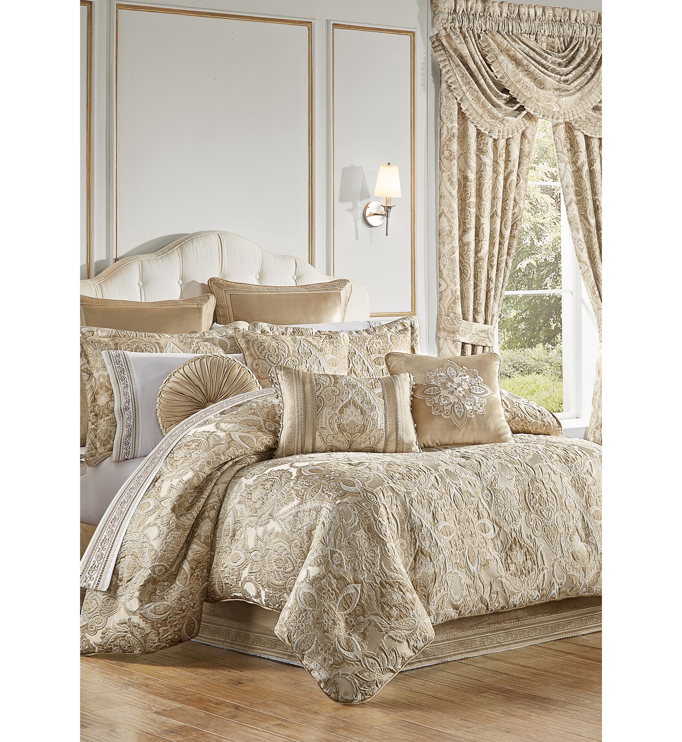 Sandstone 4pc. Comforter Set