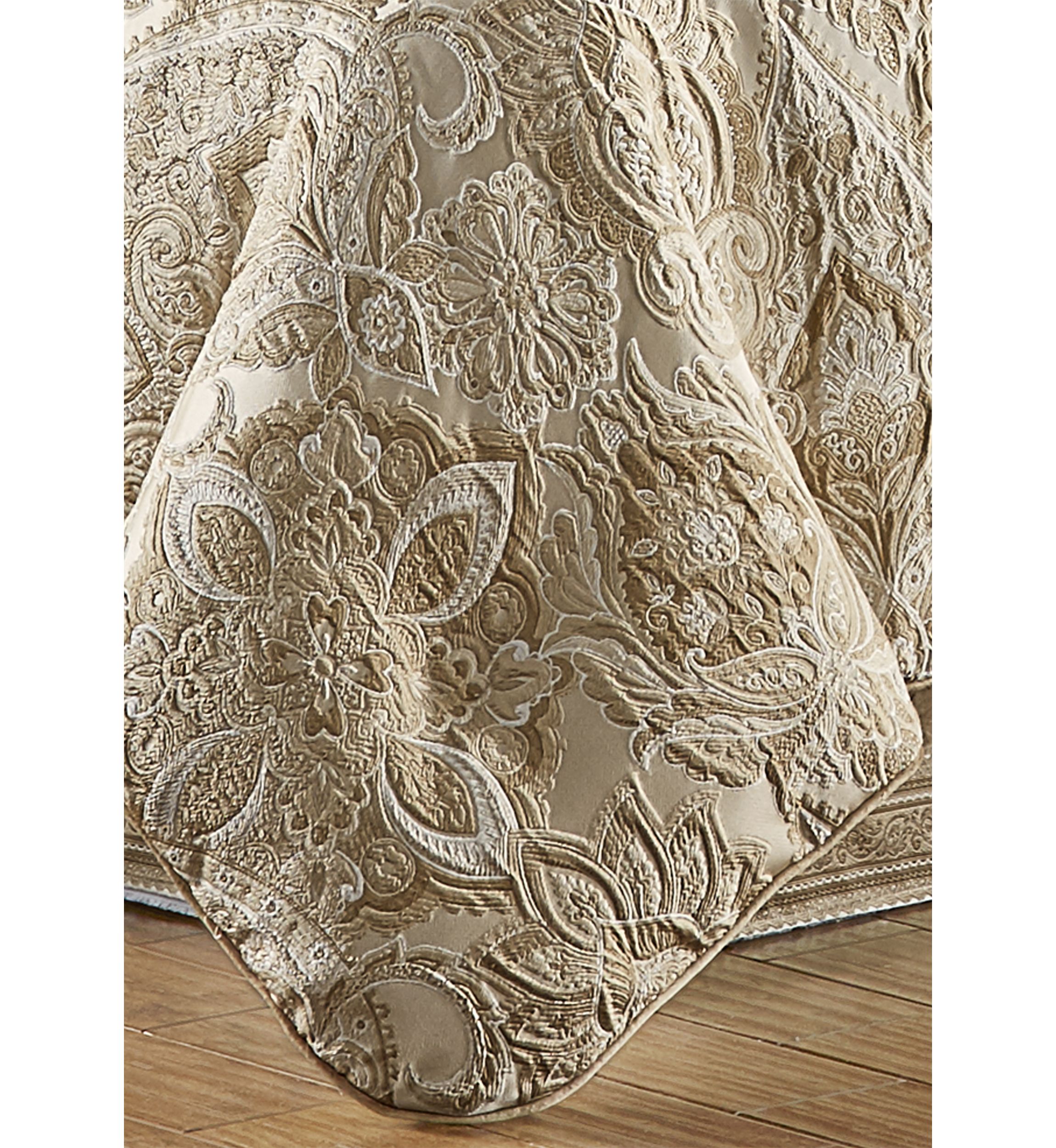 Sandstone 4pc. Comforter Set