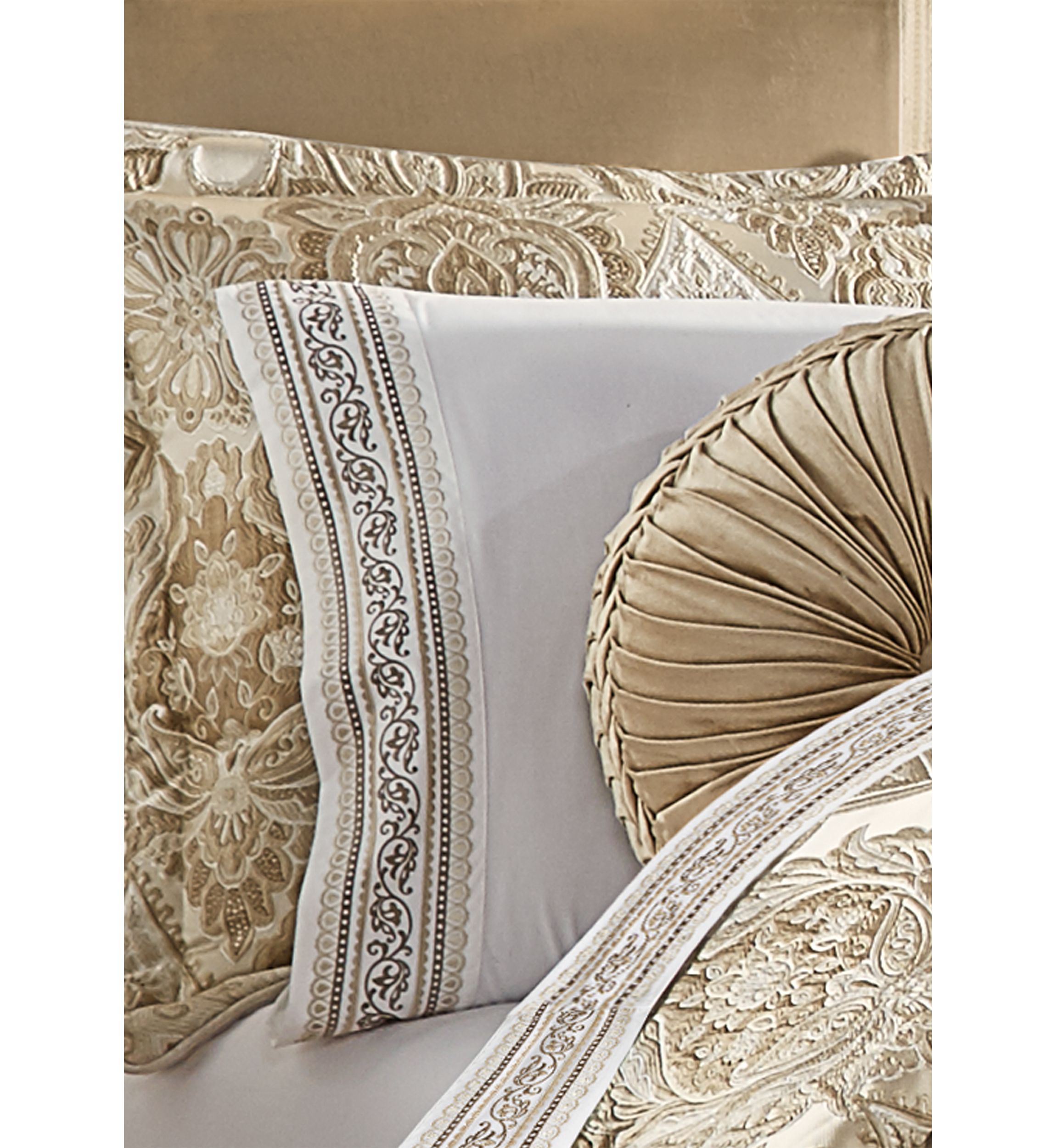 Sandstone 4pc. Comforter Set