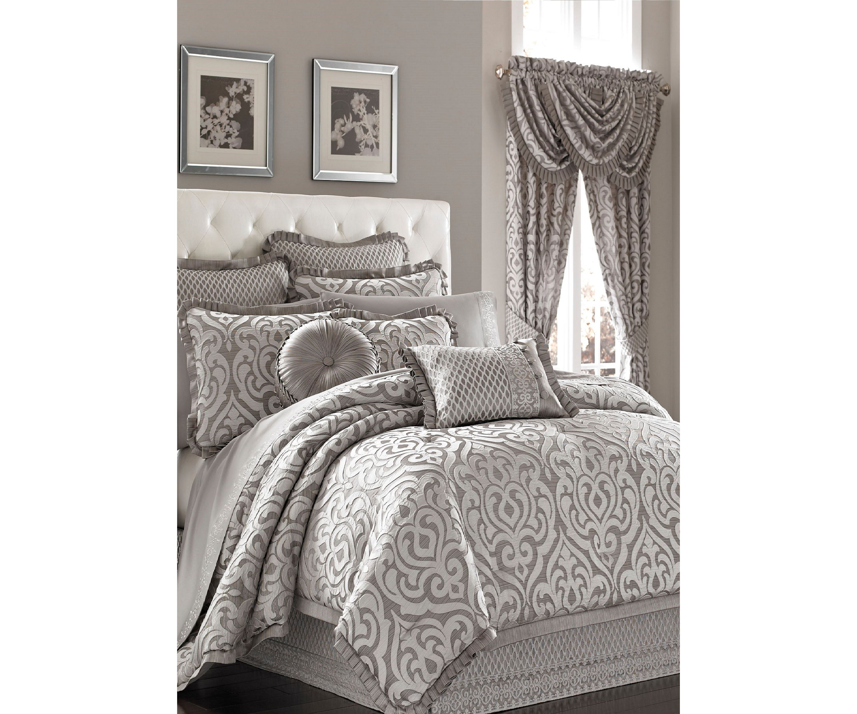 Luxembourg 4pc. Comforter Set