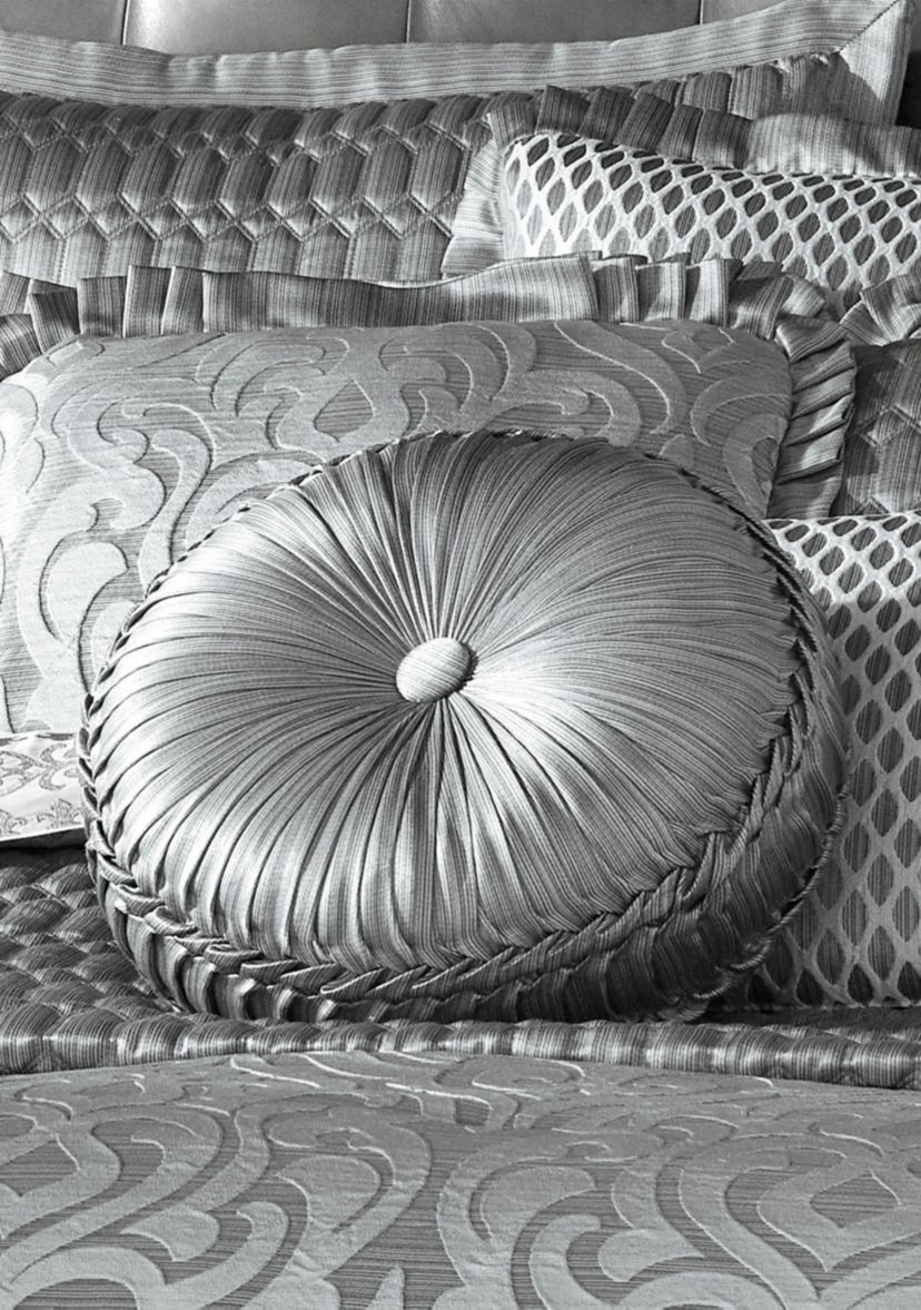Luxembourg Tufted Round Decorative Throw Pillow
