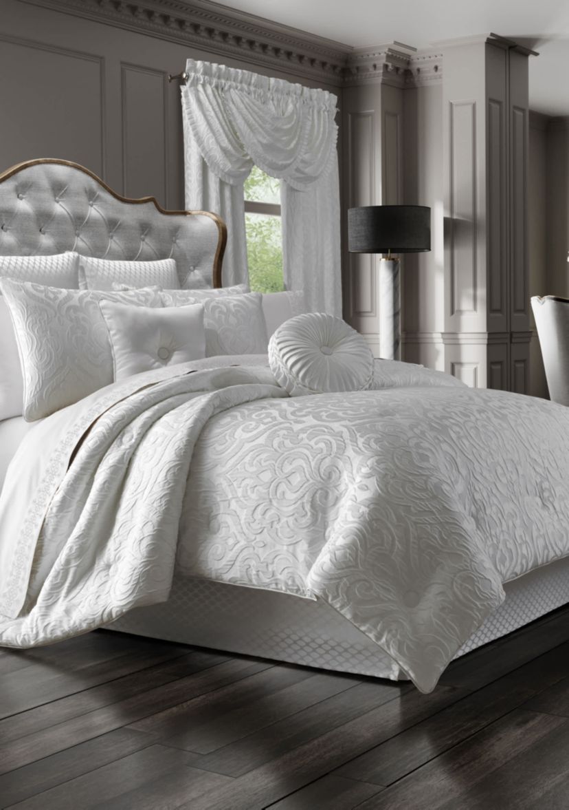 Astoria Damask Decorative Pillow