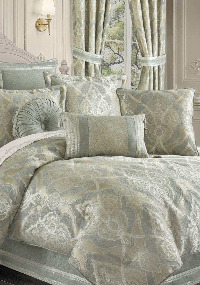 Sovana Boudoir Decorative Throw Pillow