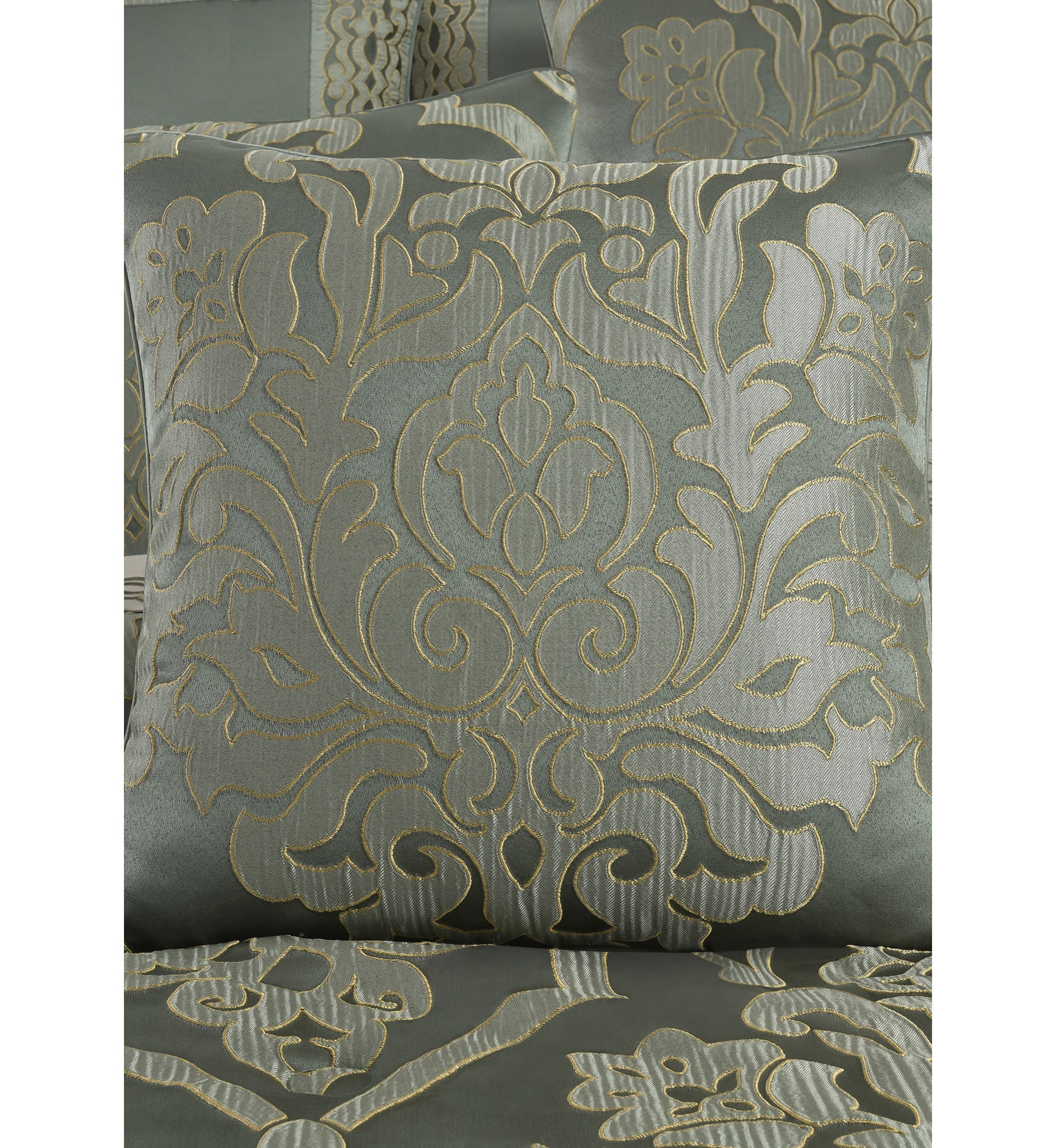 Santino 20" Square Decorative Throw Pillow