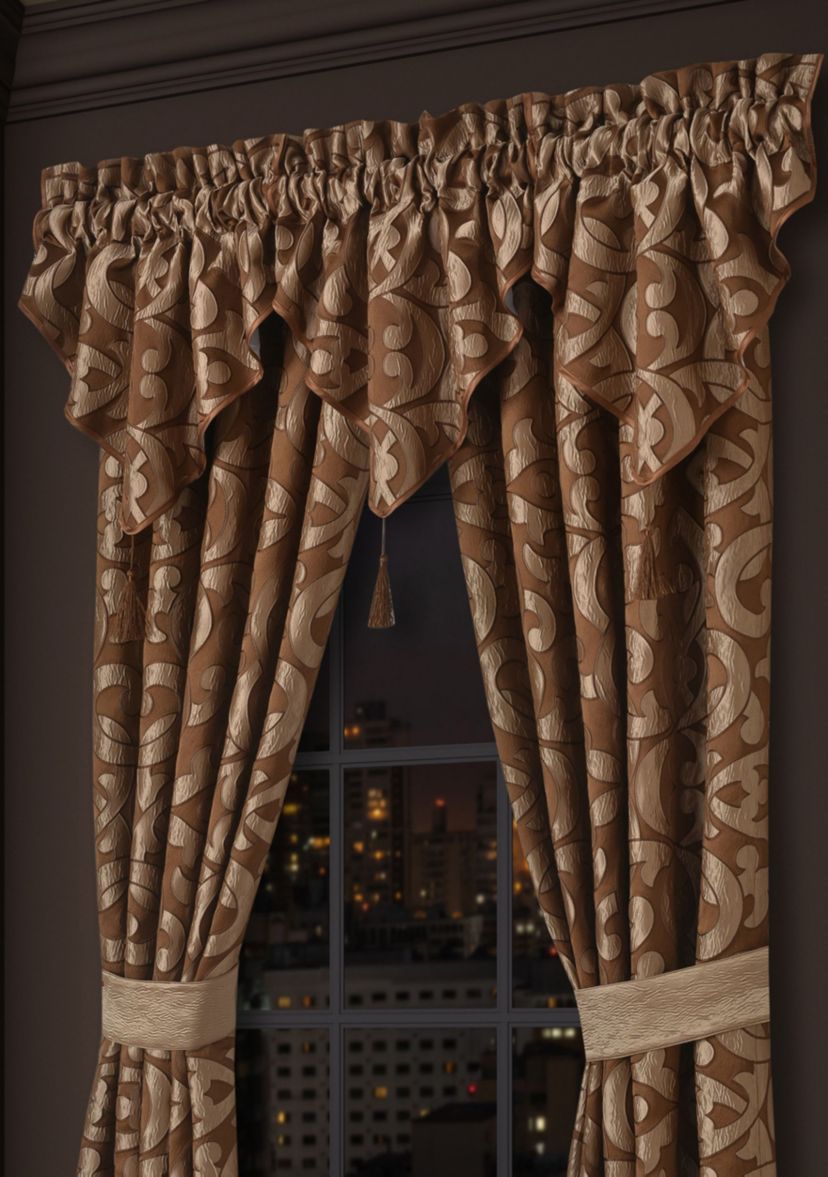 La Boheme Window Ascot Valance