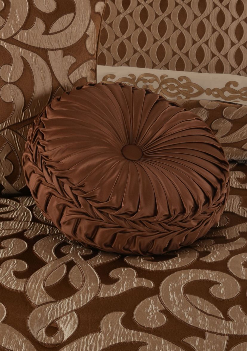 La Boheme Tufted Round Decorative Throw Pillow