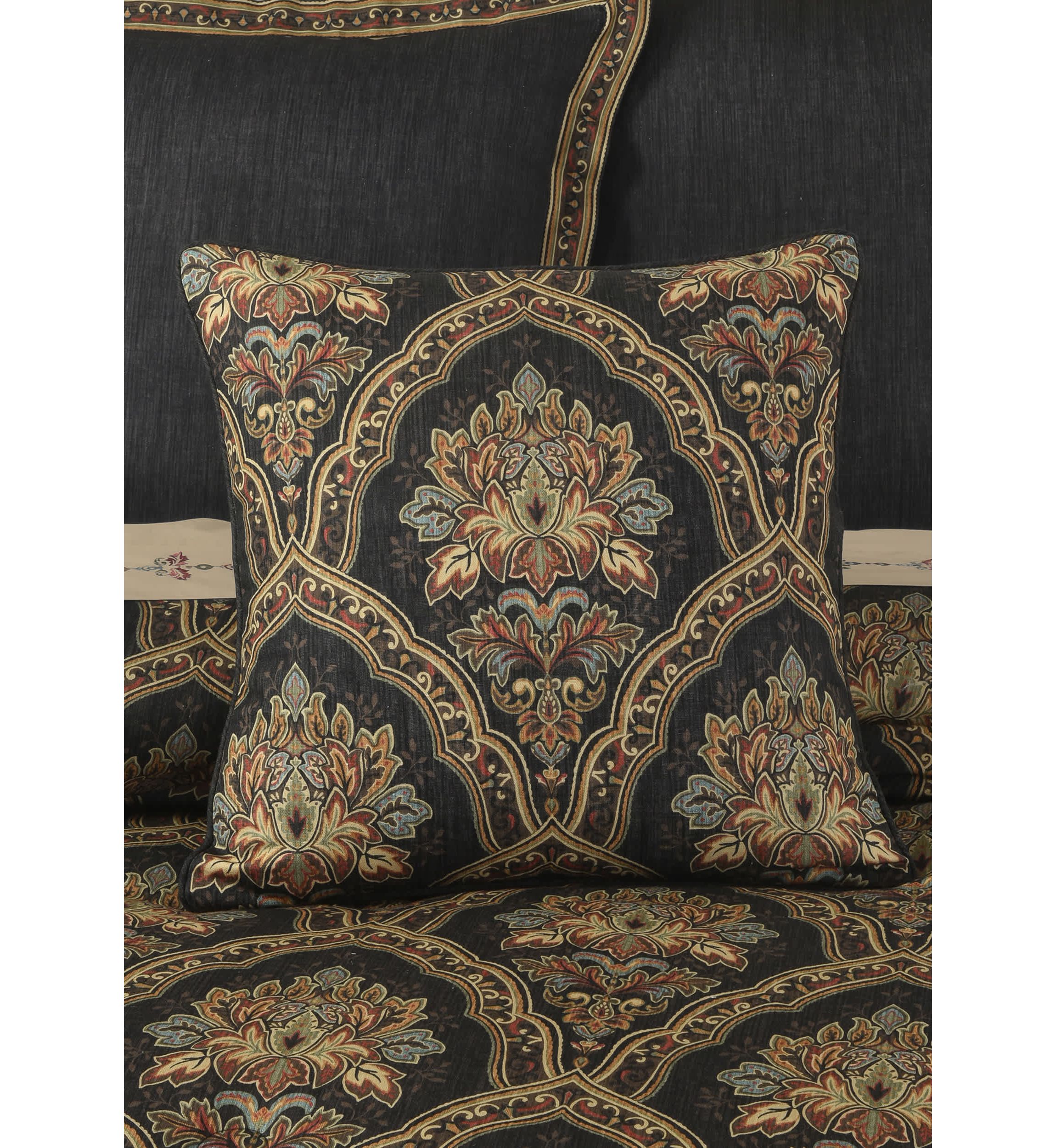 Michalina 20" Square Decorative Throw Pillow