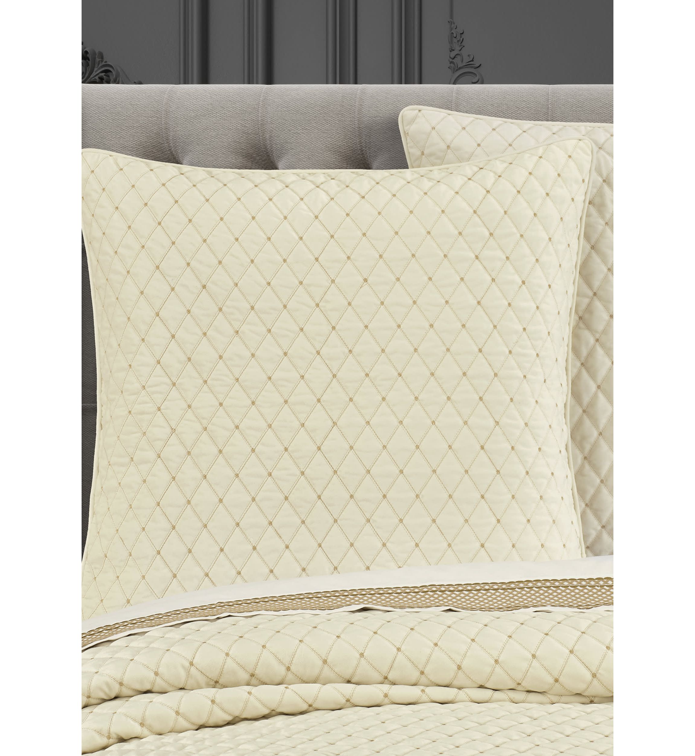 Grandeur Euro Sham