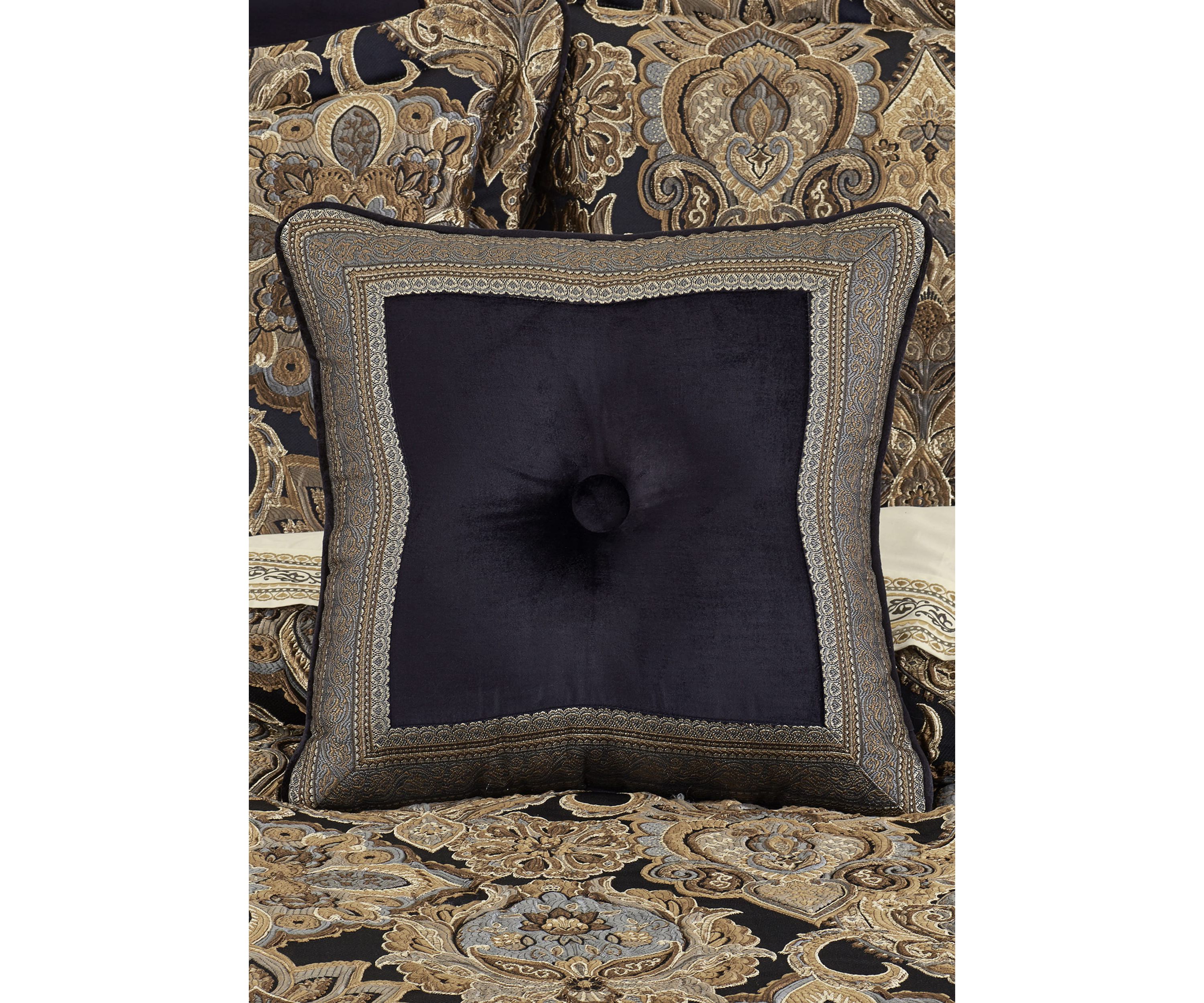 Amara 18" Square Decorative Throw Pillow
