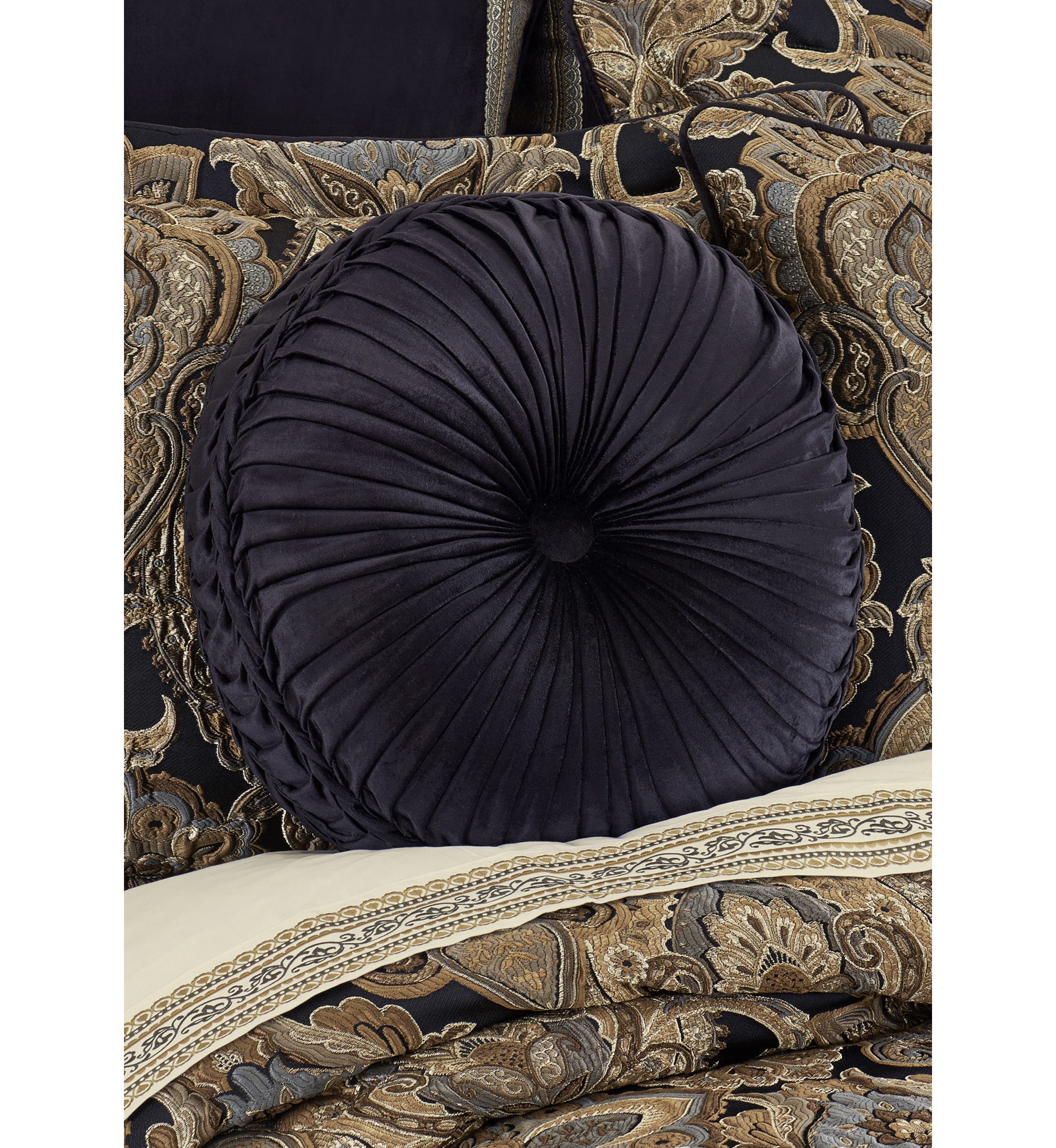 Amara Tufted Round Decorative Throw Pillow