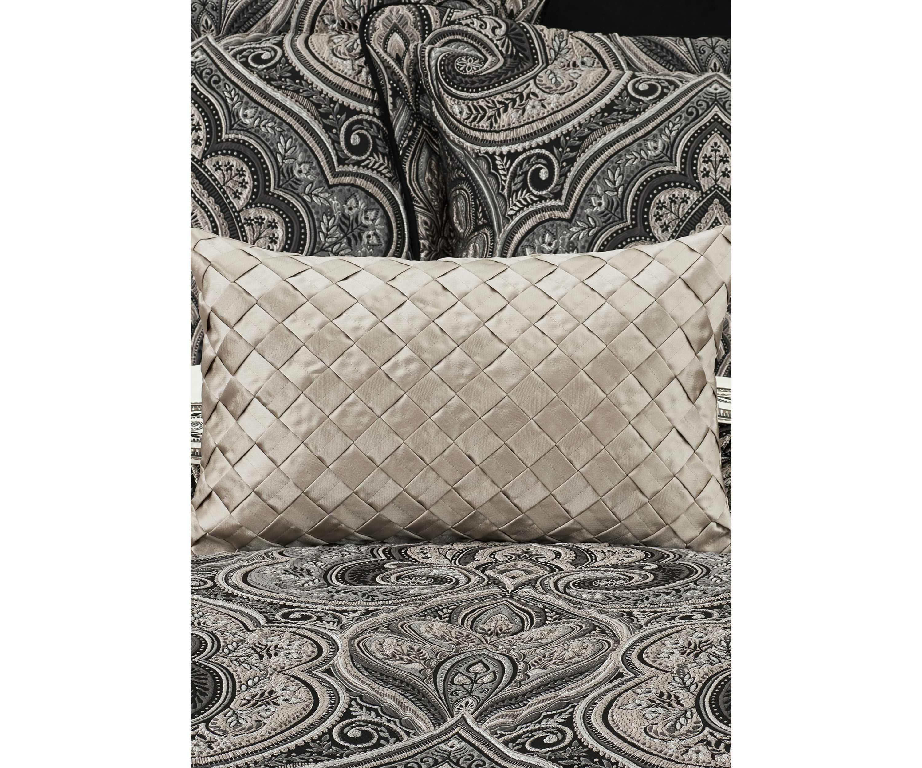 Davinci Boudoir Decorative Throw Pillow