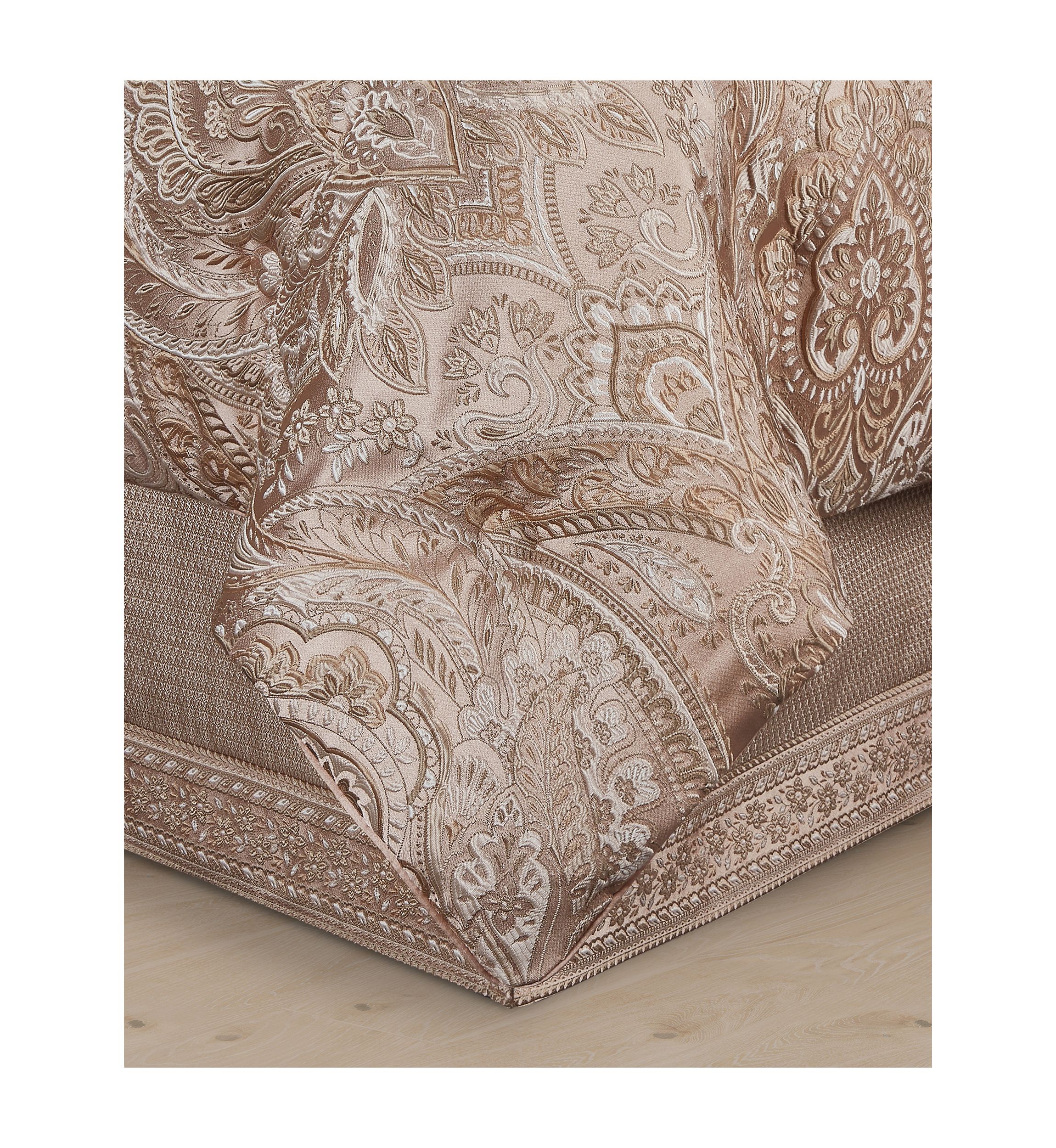 Fiorello 4pc. Comforter Set
