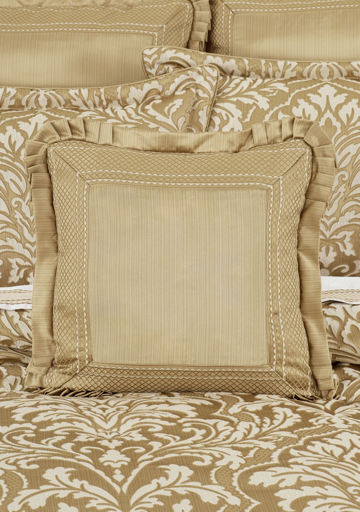 Aurelia 20" Square Decorative Throw Pillow