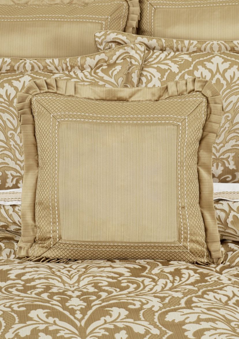 Aurelia 20" Square Decorative Throw Pillow