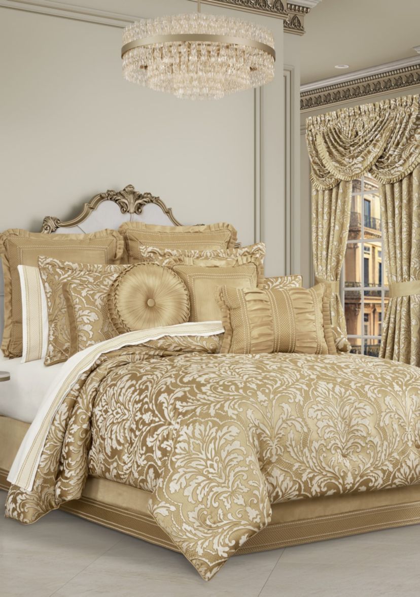 Aurelia 20" Square Decorative Throw Pillow