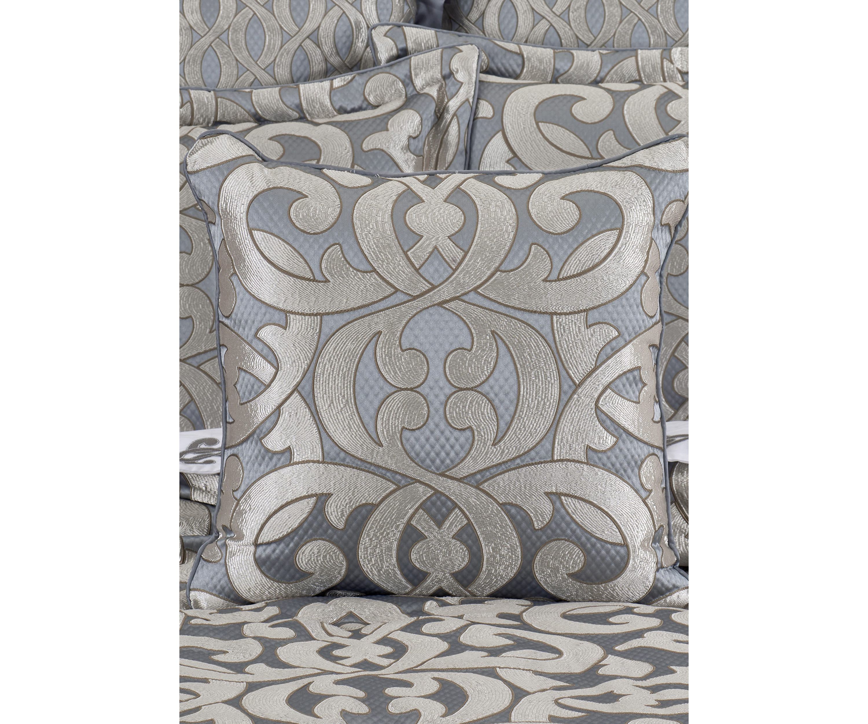 Barocco 20" Square Decorative Throw Pillow
