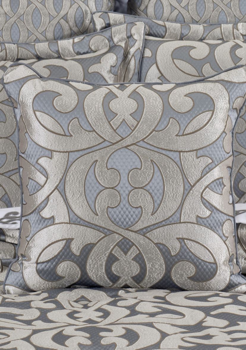 Barocco 20" Square Decorative Throw Pillow