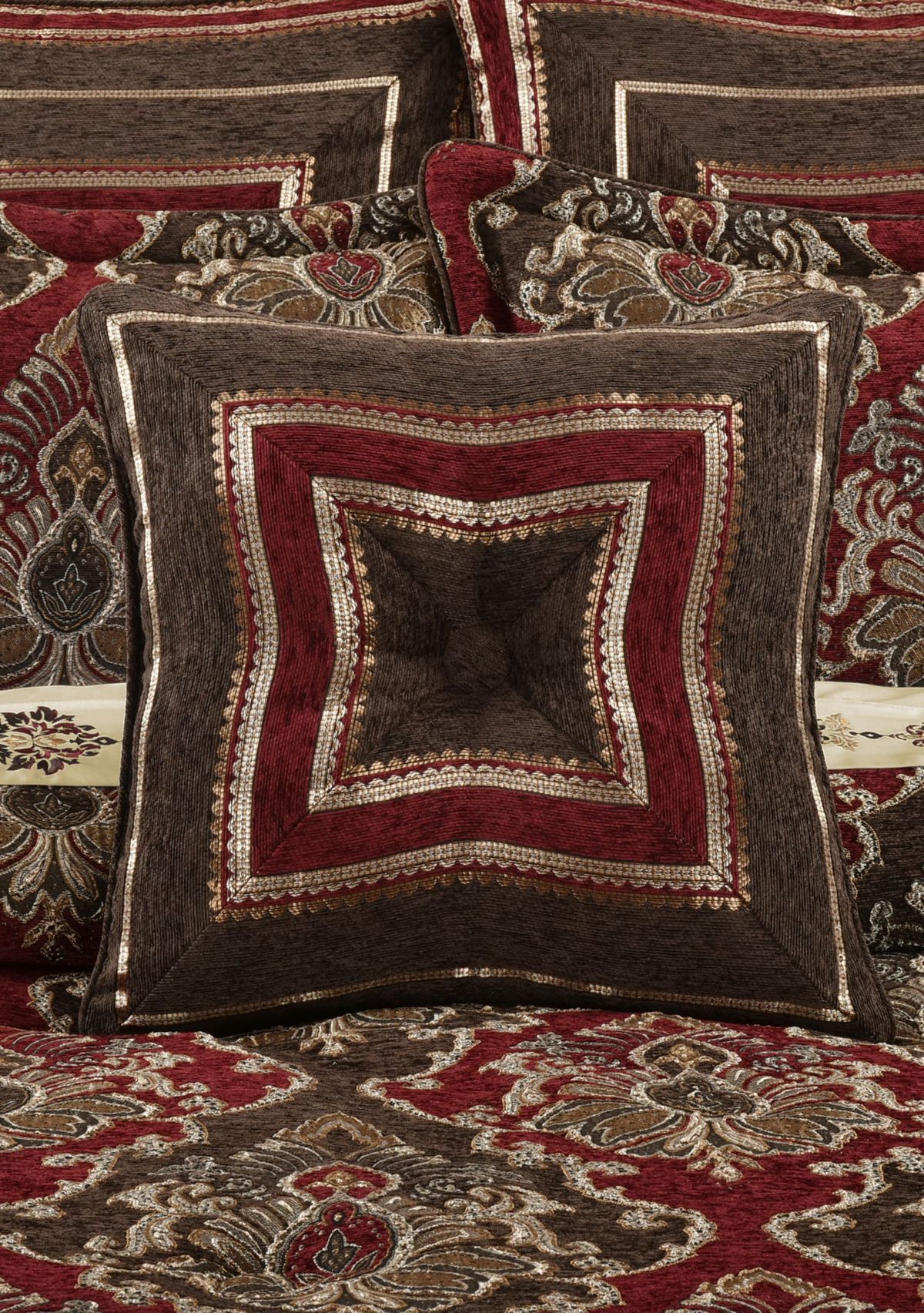 Cerino 18" Square Decorative Throw Pillow