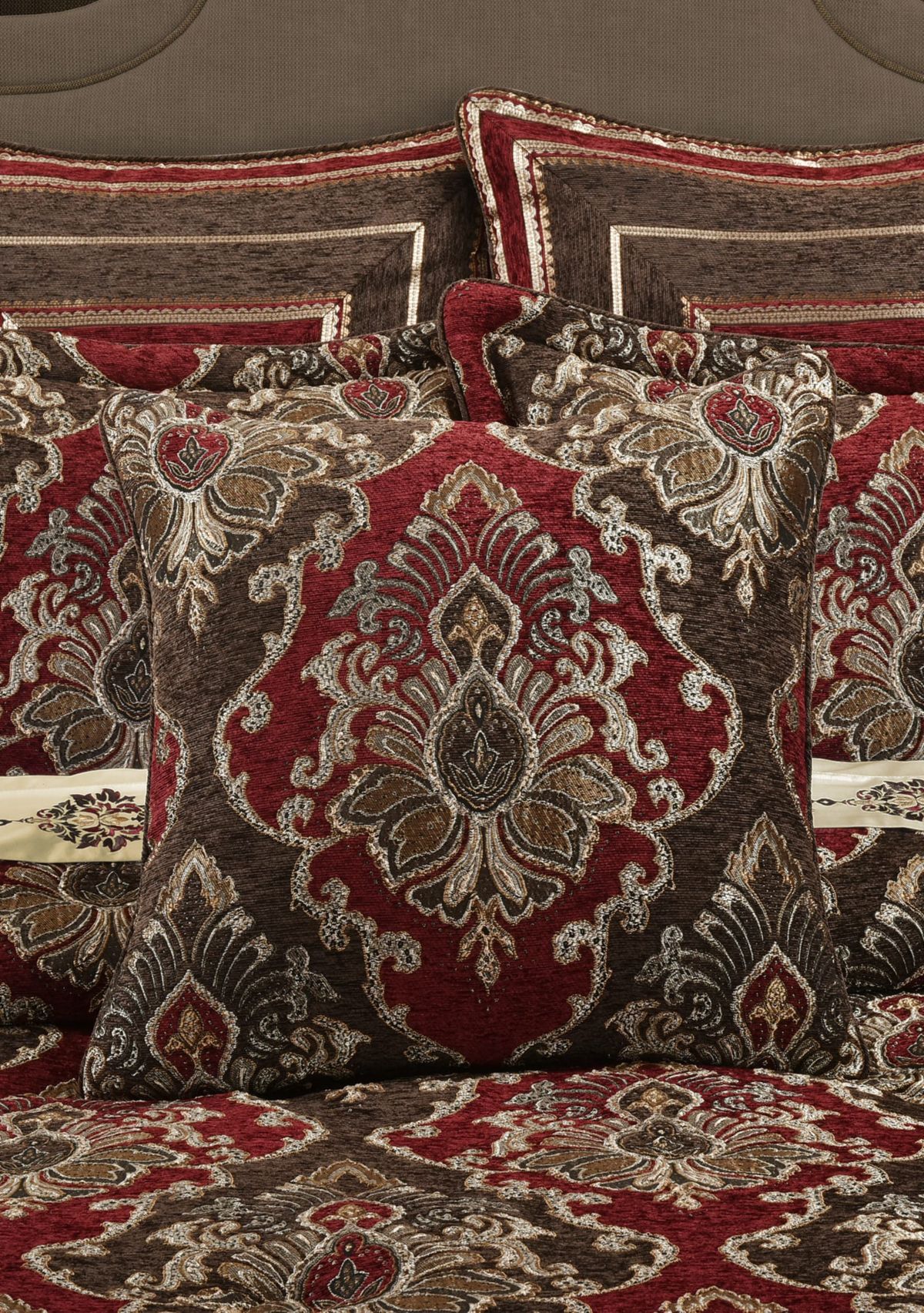 Cerino 20" Square Decorative Throw Pillow