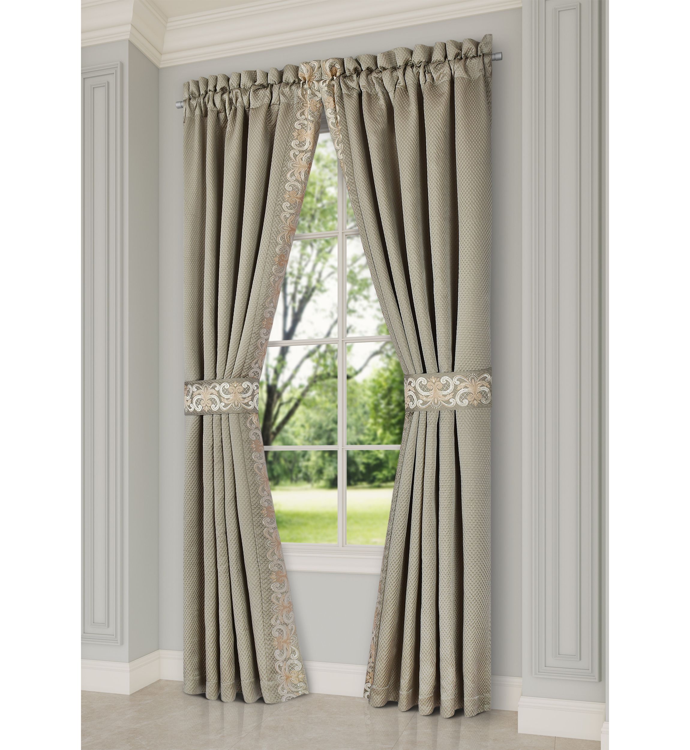Piazza Window Panels