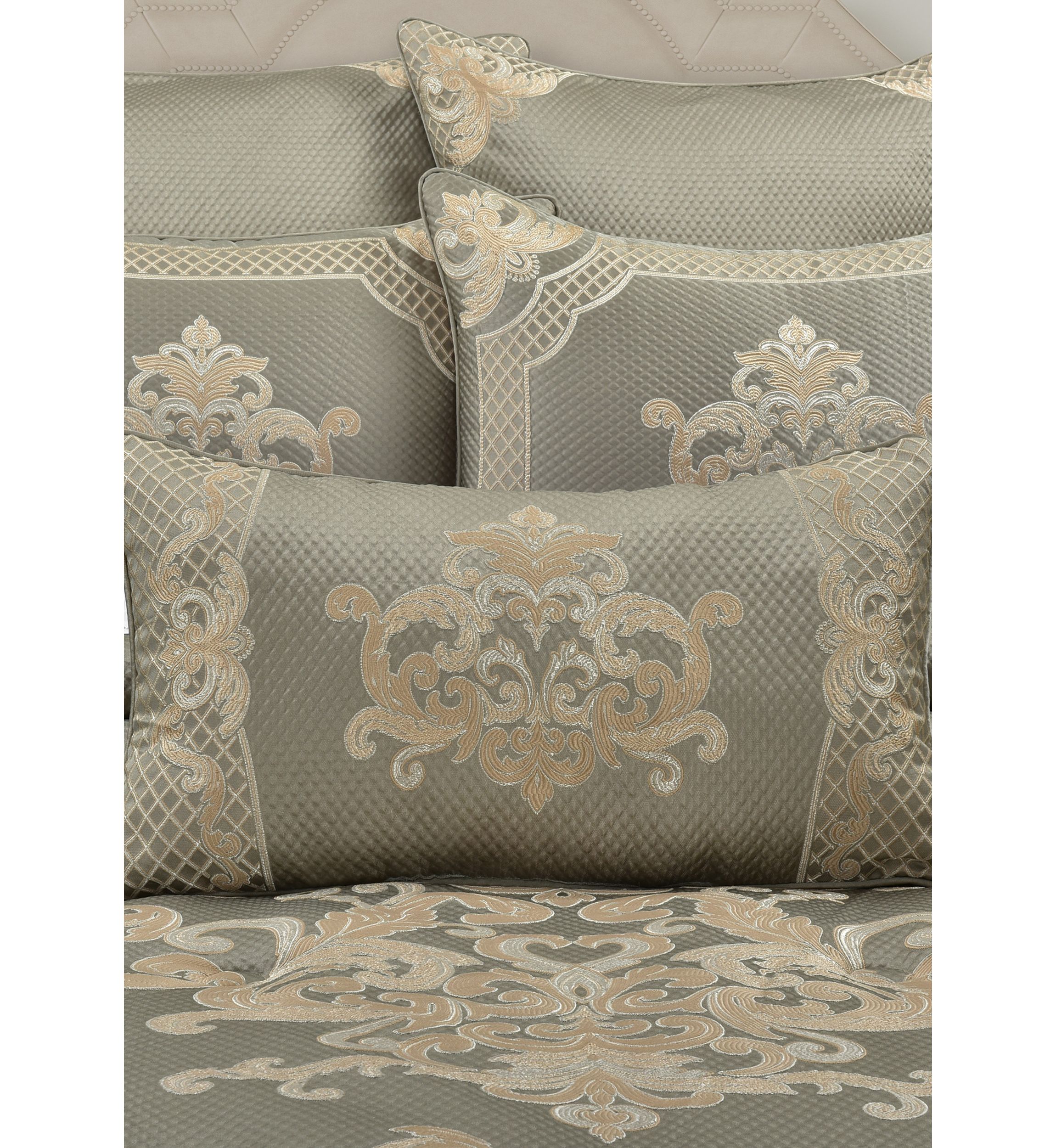 Piazza Boudoir Decorative Throw Pillow