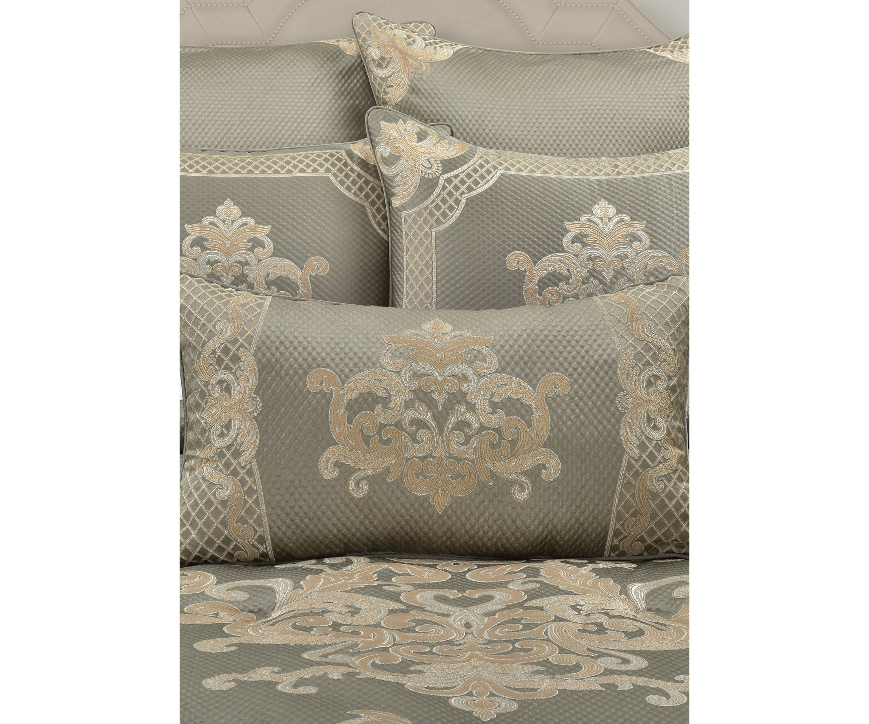Piazza Boudoir Decorative Throw Pillow