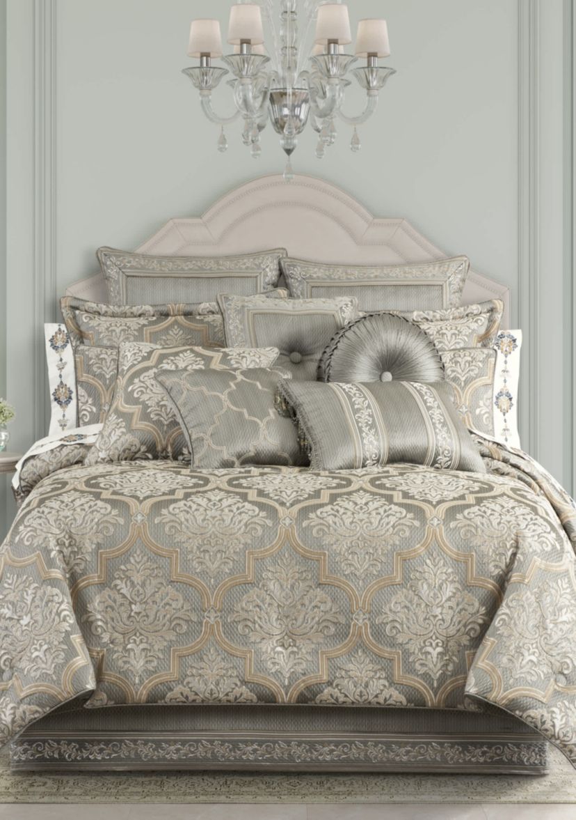Martina 18" Square Decorative Throw Pillow
