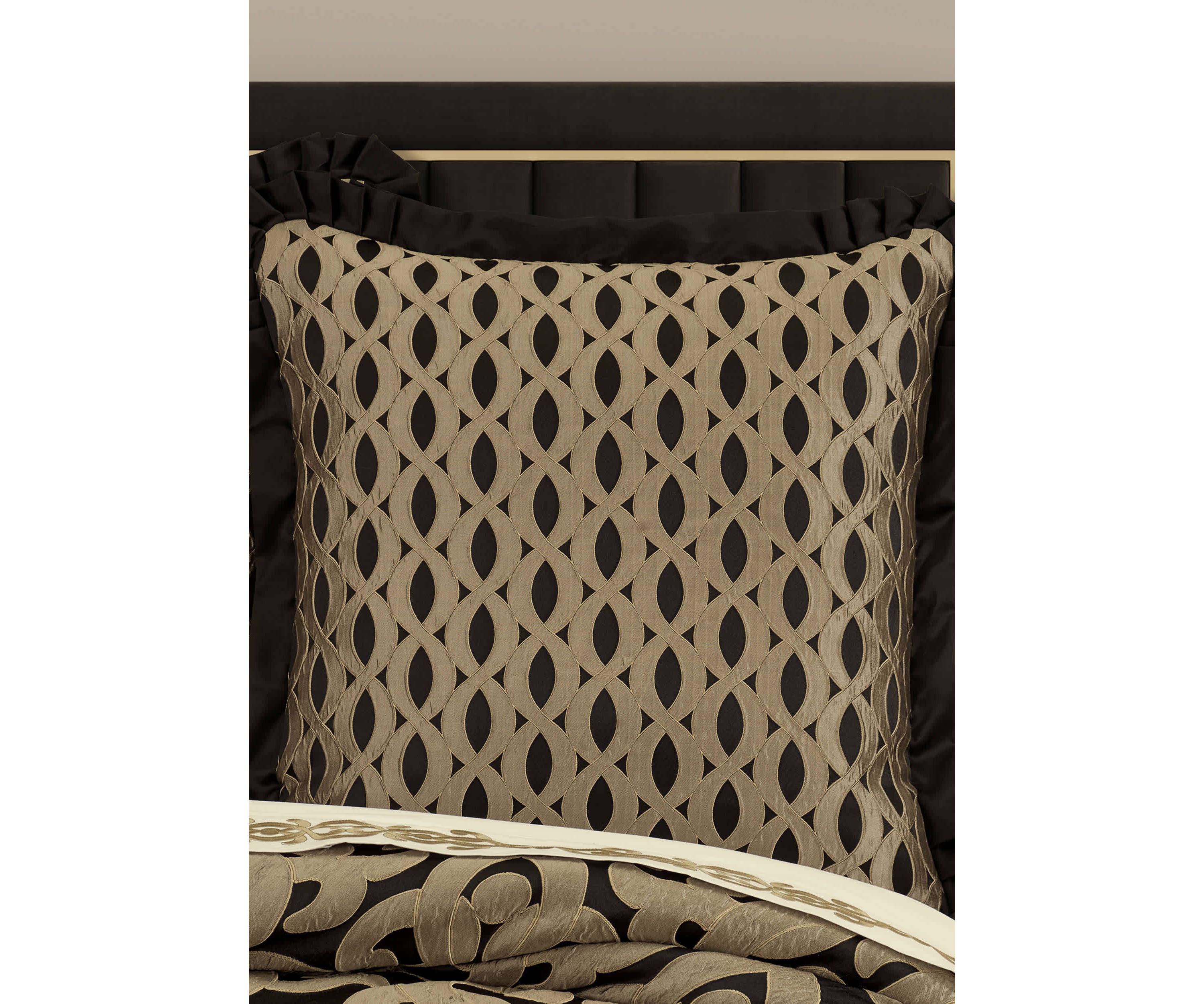 La Boheme Euro Sham