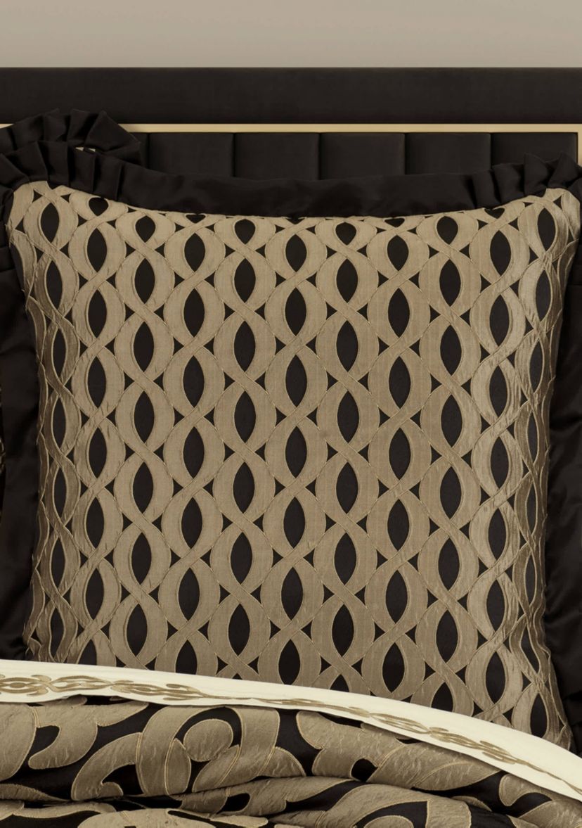 La Boheme Euro Sham