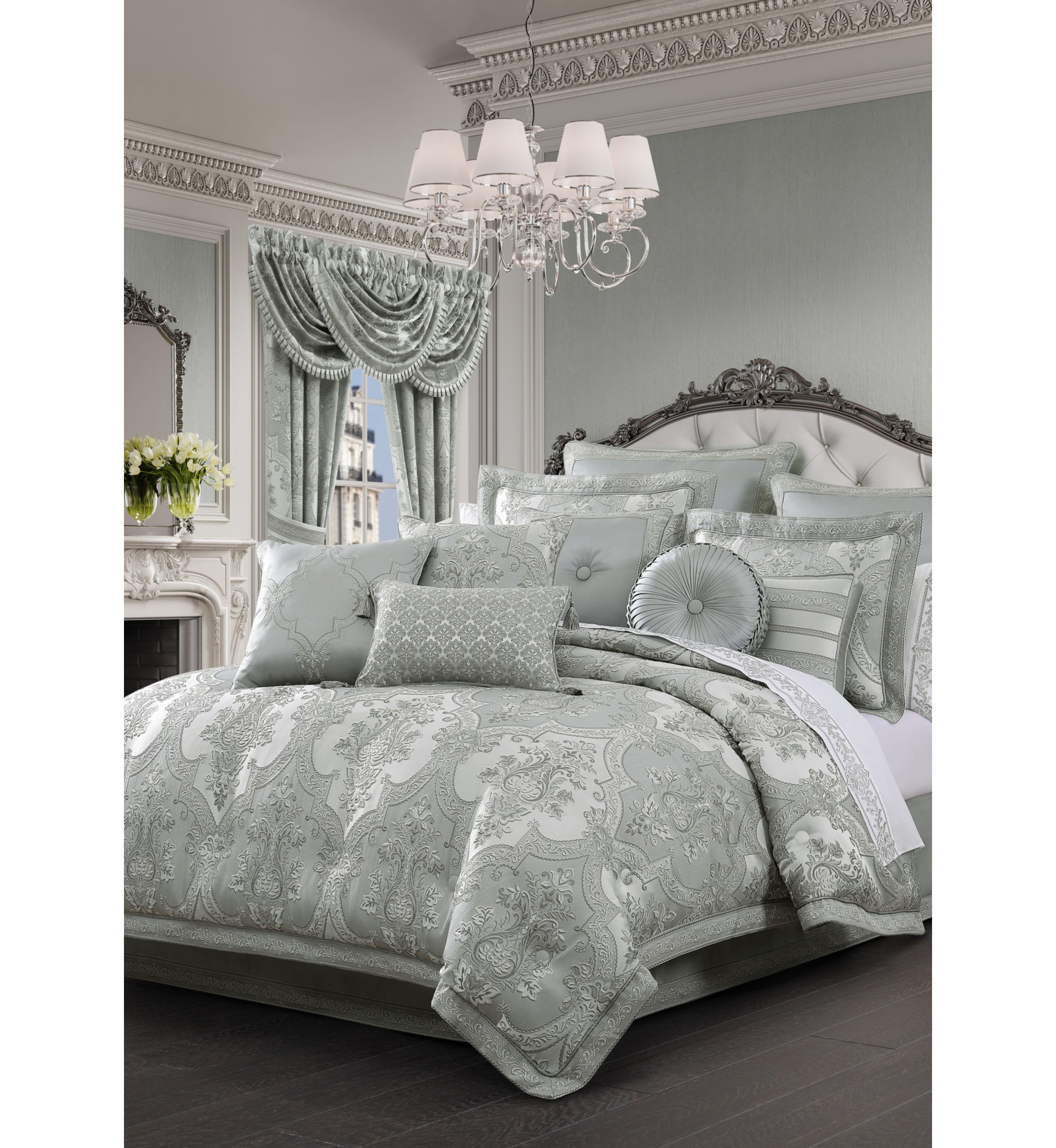 Sondra 20" Square Decorative Throw Pillow