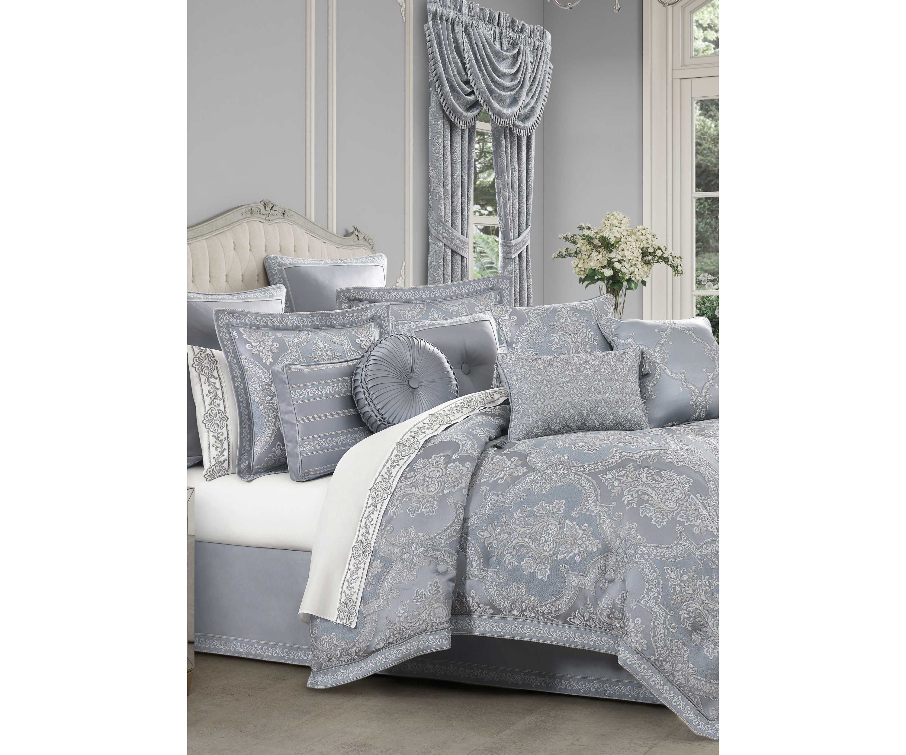 Sondra Boudoir Decorative Throw Pillow