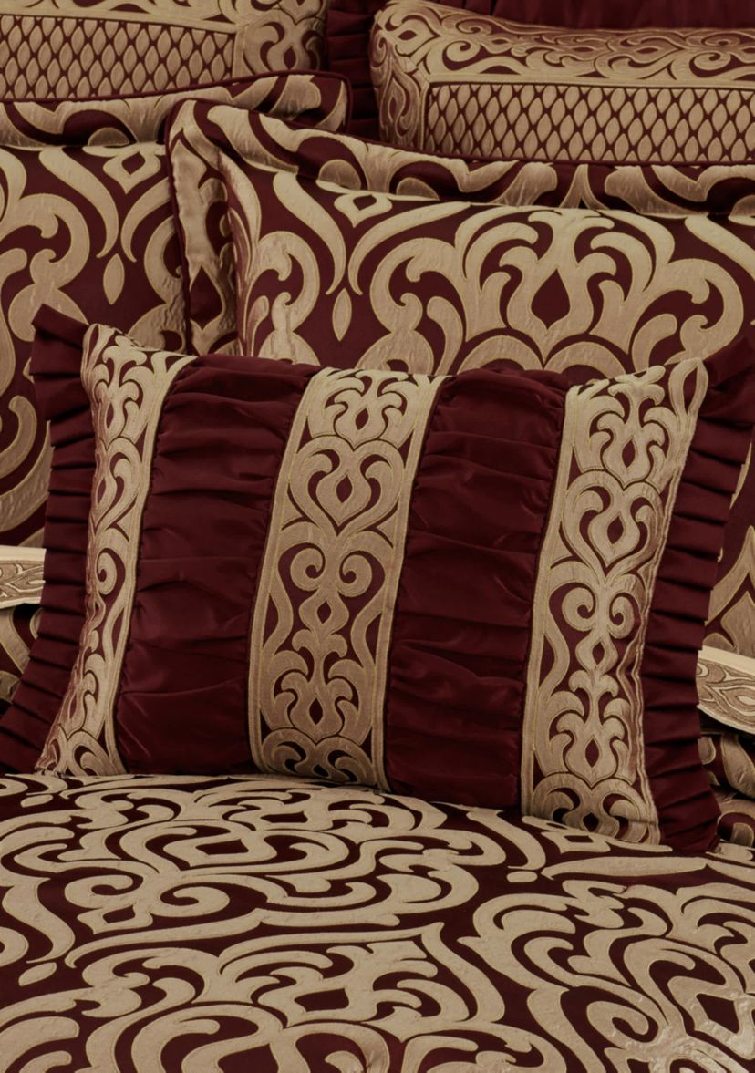 Renzo Boudoir Decorative Throw Pillow