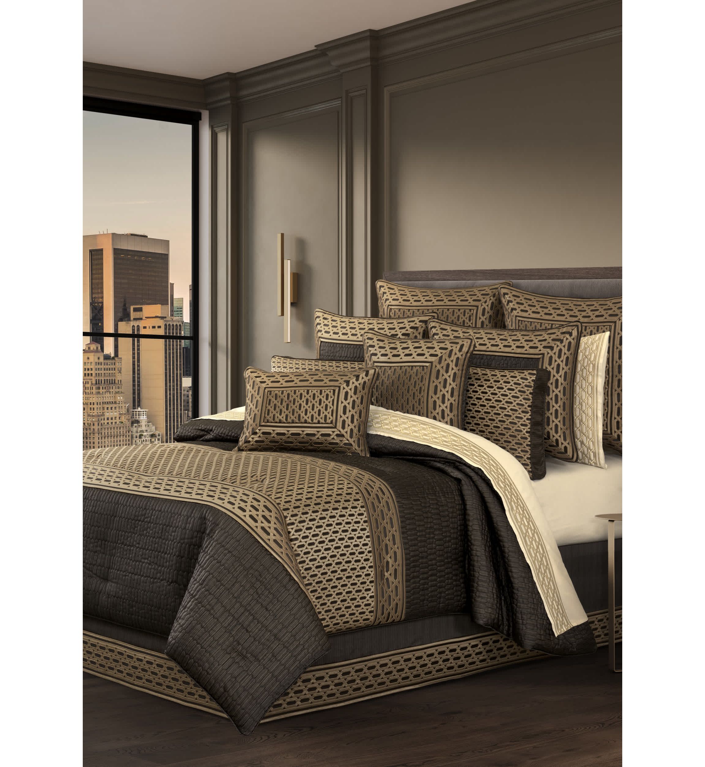 Metropolitan 20" Square Decorative Throw Pillow